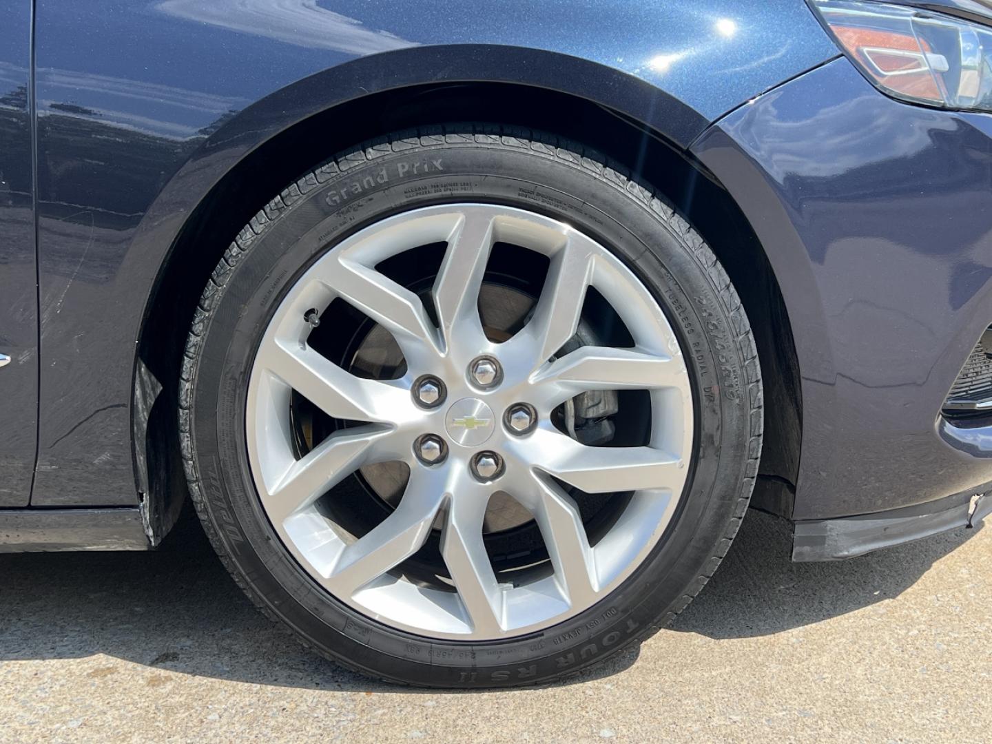 2014 BLUE /Black Leather Chevrolet Impala LTZ (2G1155S34E9) with an 3.6L V6 engine, Automatic transmission, located at 506 S. Kingshighway, Cape Girardeau, MO, 63703, (573) 235-5000, 37.294994, -89.556206 - 2014 Chevrolet Impala LTZ 105xxx miles Front Wheel Drive 3.6L V6 Automatic Leather Power/Heated Seats Backup Camera Sunroof Remote Start Cruise Power Windows/Locks/Mirrors We have financing available and we accept trades! Fill out a credit application on our website or come by today! If - Photo#41