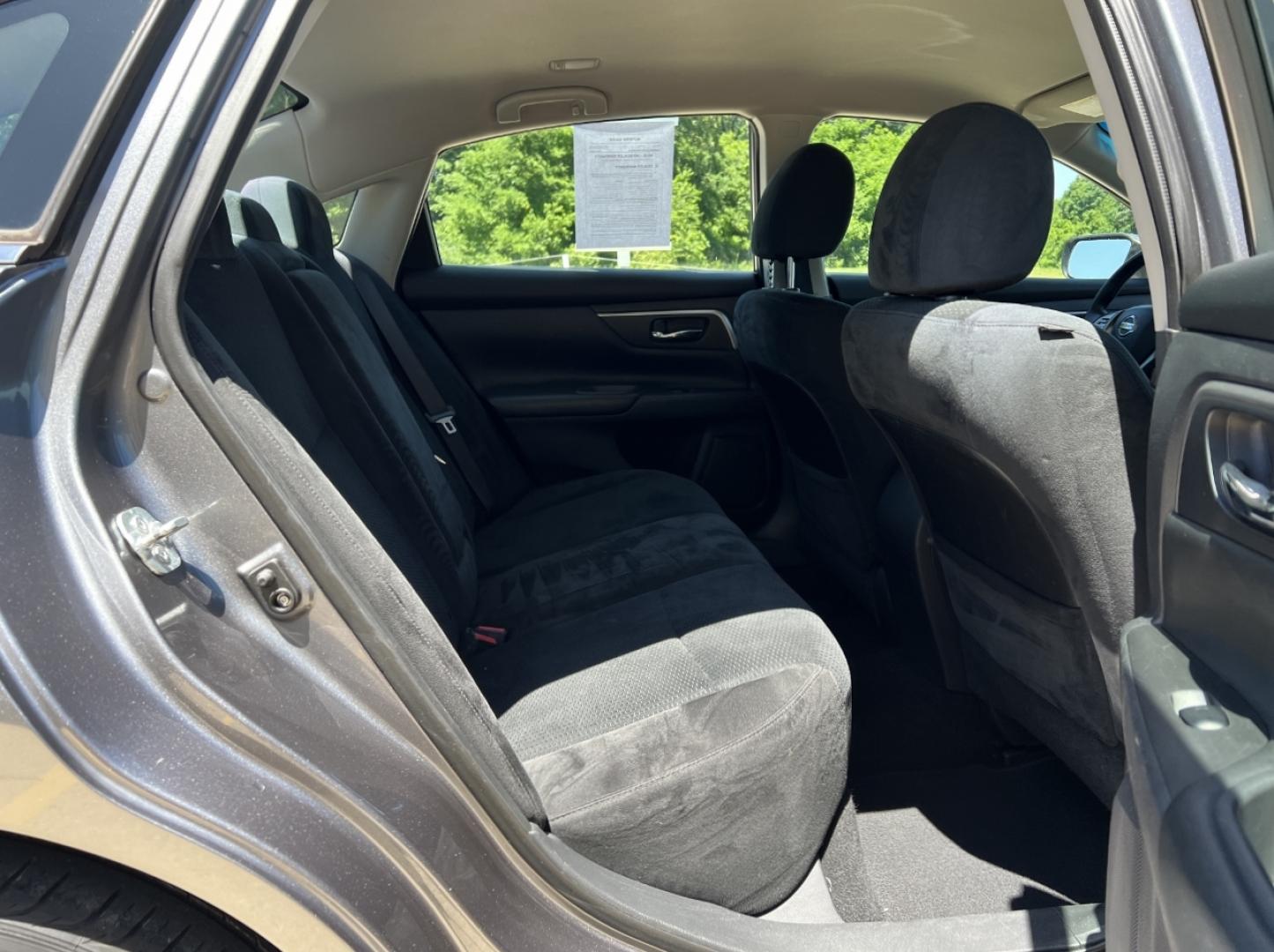 2015 GRAY /Black Cloth Nissan Altima 2.5 S (1N4AL3AP7FC) with an 2.5L 4 Cyl. engine, Continuously Variable Transmission transmission, located at 506 S. Kingshighway, Cape Girardeau, MO, 63703, (573) 235-5000, 37.294994, -89.556206 - 2015 Nissan Altima 2.5 S 128xxx miles Front Wheel Drive 2.5L 4 Cyl. Automatic Power Driver Seat Cruise Power Windows/Locks/Mirrors We have financing available and we accept trades! Fill out a credit application on our website or come by today! If you have any questions, give us a call at (5 - Photo#15