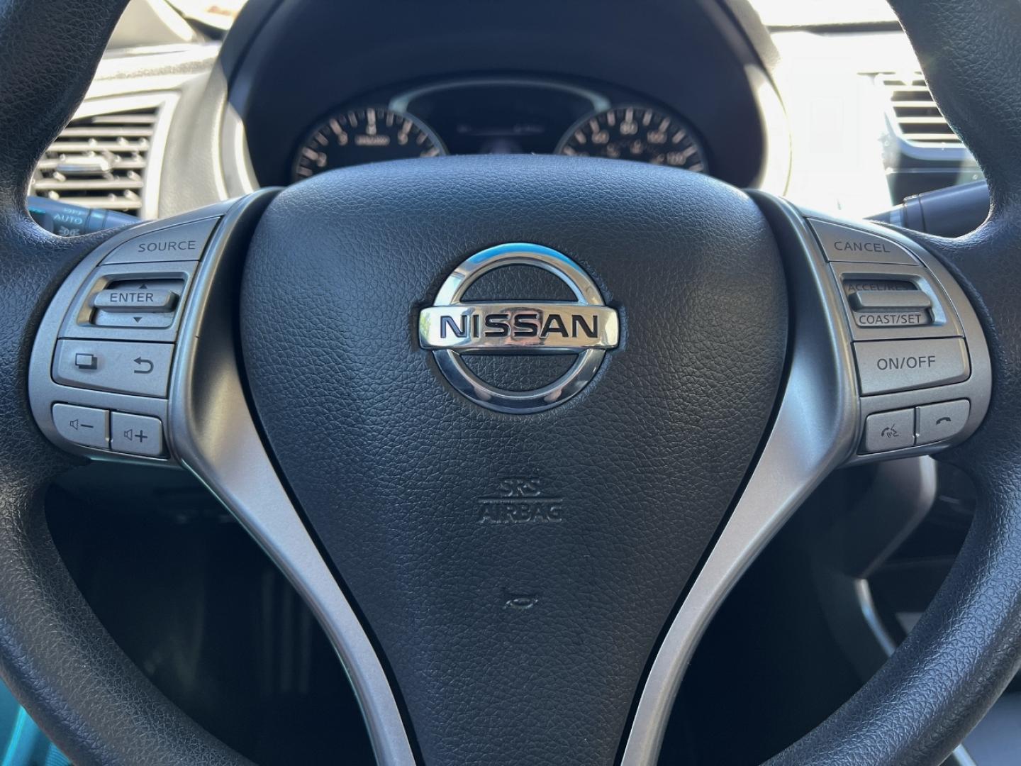 2015 GRAY /Black Cloth Nissan Altima 2.5 S (1N4AL3AP7FC) with an 2.5L 4 Cyl. engine, Continuously Variable Transmission transmission, located at 506 S. Kingshighway, Cape Girardeau, MO, 63703, (573) 235-5000, 37.294994, -89.556206 - 2015 Nissan Altima 2.5 S 128xxx miles Front Wheel Drive 2.5L 4 Cyl. Automatic Power Driver Seat Cruise Power Windows/Locks/Mirrors We have financing available and we accept trades! Fill out a credit application on our website or come by today! If you have any questions, give us a call at (5 - Photo#17