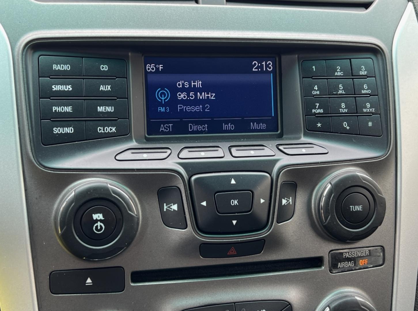 2015 BLACK /Black Cloth Ford Explorer XLT 4WD (1FM5K8D85FG) with an 3.5L V6 engine, Automatic transmission, located at 506 S. Kingshighway, Cape Girardeau, MO, 63703, (573) 235-5000, 37.294994, -89.556206 - 2015 Ford Explorer XLT Only 84xxx miles 4 Wheel Drive 3.5L V6 Automatic 3rd Row Power Seats Bluetooth Cruise Power Windows/Locks/Mirrors We have financing available and we accept trades! Fill out a credit application on our website or come by today! If you have any questions, give us a ca - Photo#23