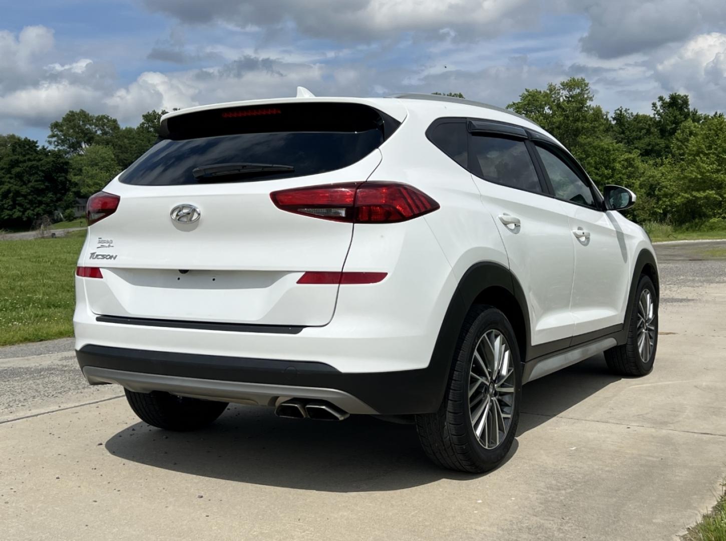 2020 WHITE /Tan Cloth Hyundai Tucson SEL (KM8J33AL8LU) with an 2.4L 4 Cyl. engine, Automatic transmission, located at 506 S. Kingshighway, Cape Girardeau, MO, 63703, (573) 235-5000, 37.294994, -89.556206 - 2020 Hyundai Tucson SEL 64xxx miles Front Wheel Drive 2.4L 4 Cyl. Automatic Backup Camera Power Driver Seat Heated Seats Bluetooth Cruise Power Windows/Locks/Mirrors We have financing available and we accept trades! Fill out a credit application on our website or come by today! If you ha - Photo#8