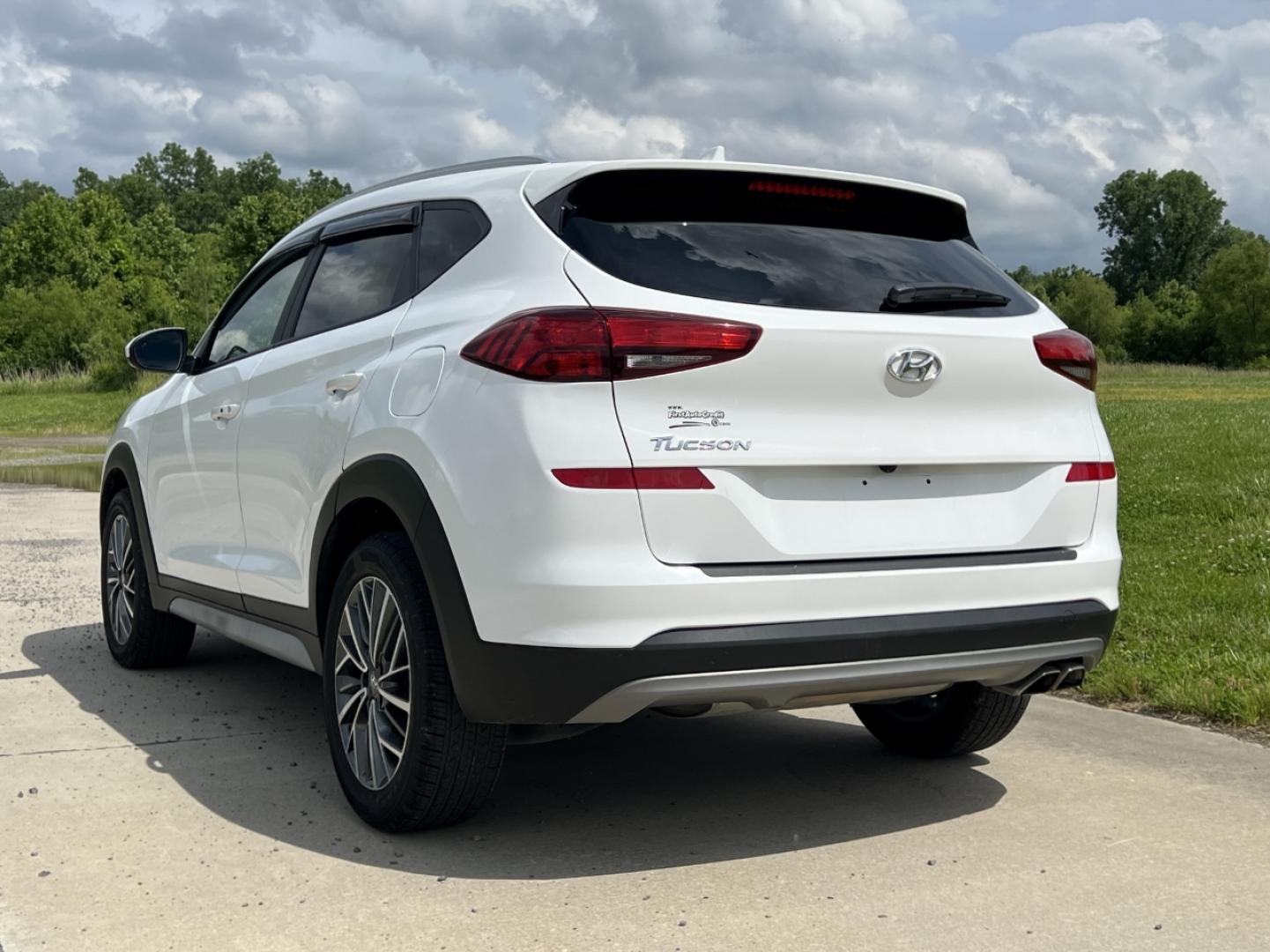 2020 WHITE /Tan Cloth Hyundai Tucson SEL (KM8J33AL8LU) with an 2.4L 4 Cyl. engine, Automatic transmission, located at 506 S. Kingshighway, Cape Girardeau, MO, 63703, (573) 235-5000, 37.294994, -89.556206 - 2020 Hyundai Tucson SEL 64xxx miles Front Wheel Drive 2.4L 4 Cyl. Automatic Backup Camera Power Driver Seat Heated Seats Bluetooth Cruise Power Windows/Locks/Mirrors We have financing available and we accept trades! Fill out a credit application on our website or come by today! If you ha - Photo#9