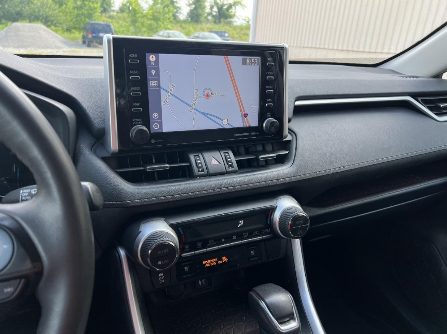 2019 WHITE /Black Leather Toyota RAV4 Hybrid Limited (2T3DWRFV7KW) with an 2.5L 4 Cyl. Hybrid engine, CVT transmission, located at 2990 Old Orchard Rd., Jackson, MO, 63755, 37.354214, -89.612106 - We have financing available and we accept trades! Fill out a credit application on our website or come by today! If you have any questions, give us a call at (573) 204-7777 or visit our website at firstautocredit.com. - Photo#2