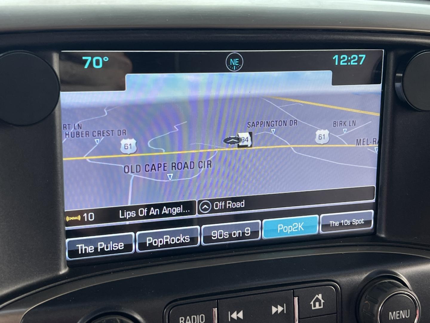 2016 WHITE /Brown Leather Chevrolet Silverado 1500 High Country Crew Cab Short Box 4WD (3GCUKTECXGG) with an 5.3L V8 engine, Automatic transmission, located at 506 S. Kingshighway, Cape Girardeau, MO, 63703, (573) 235-5000, 37.294994, -89.556206 - 2016 Chevrolet Silverado 1500 High Country 152xxx miles 4x4 5.3L V8 Automatic Leather Navigation Power/Heated/Cooled Seats Heated Steering Wheel Backup Camera Sunroof Bluetooth Remote Start Cruise Power Windows/Locks/Mirrors We have financing available and we accept trades! Fill out a - Photo#3