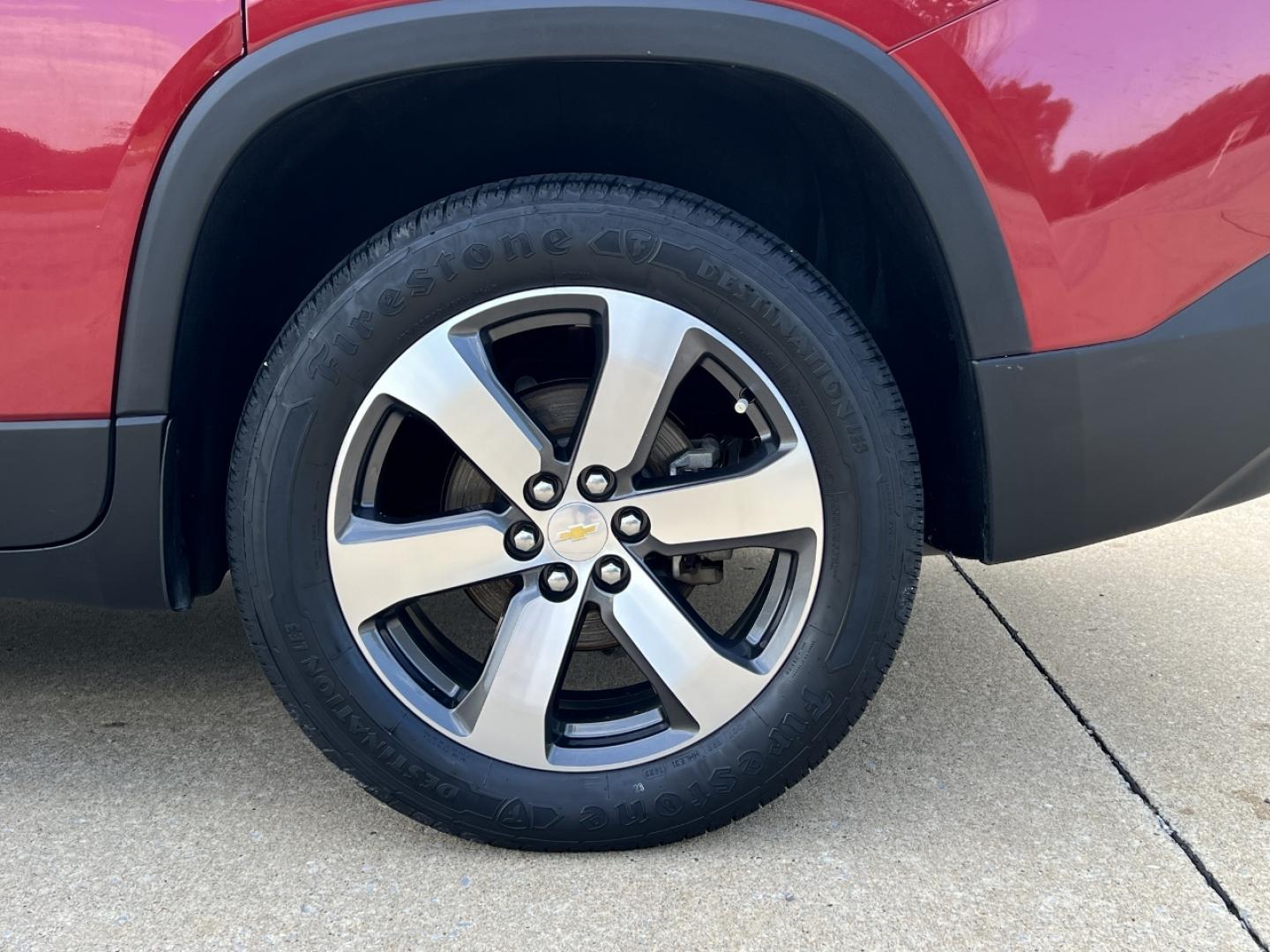 2019 MAROON /Black Leather Chevrolet Traverse LT Leather FWD (1GNERHKW0KJ) with an 3.6L V6 engine, Automatic transmission, located at 2990 Old Orchard Rd., Jackson, MO, 63755, 37.354214, -89.612106 - 2019 Chevrolet Traverse LT Local 1-Owner 157xxx miles Front Wheel Drive 3.6L V6 Automatic Leather 3rd Row Navigation Power/Heated Seats Backup Camera Bluetooth Remote Start Cruise Power Windows/Locks/Mirrors We have financing available and we accept trades! Fill out a credit applicati - Photo#43