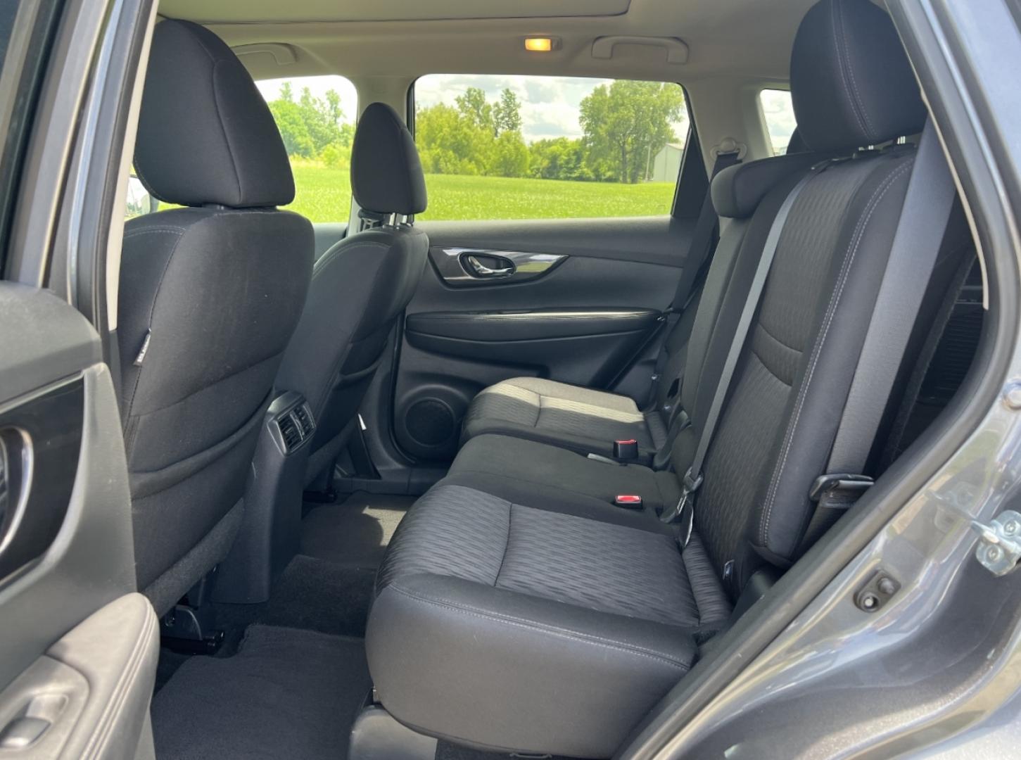 2017 GRAY /Black Cloth Nissan Rogue SV 2WD (5N1AT2MTXHC) with an 2.5L 4 Cyl. engine, CVT transmission, located at 506 S. Kingshighway, Cape Girardeau, MO, 63703, (573) 235-5000, 37.294994, -89.556206 - 2017 Nissan Rogue SV Only 72xxx miles Front Wheel Drive 2.5L 4 Cyl. Automatic Backup Camera Power Driver Seat Heated Seats Sunroof Remote Start Cruise Power Windows/Locks/Mirrors We have financing available and we accept trades! Fill out a credit application on our website or come by tod - Photo#18