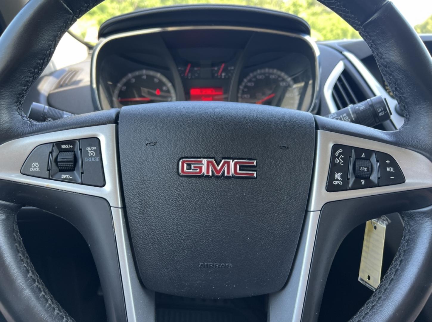 2015 GRAY /Black Cloth GMC Terrain SLE2 FWD (2GKALREK9F6) with an 2.4L 4 Cyl. engine, Automatic transmission, located at 2990 Old Orchard Rd., Jackson, MO, 63755, 37.354214, -89.612106 - 2015 GMC Terrain SLE 171xxx miles Front Wheel Drive 2.4L 4 Cyl. Automatic Backup Camera Power Driver Seat Heated Seats Bluetooth Remote Start Cruise Power Windows/Locks/Mirrors We have financing available and we accept trades! Fill out a credit application on our website or come by today - Photo#21