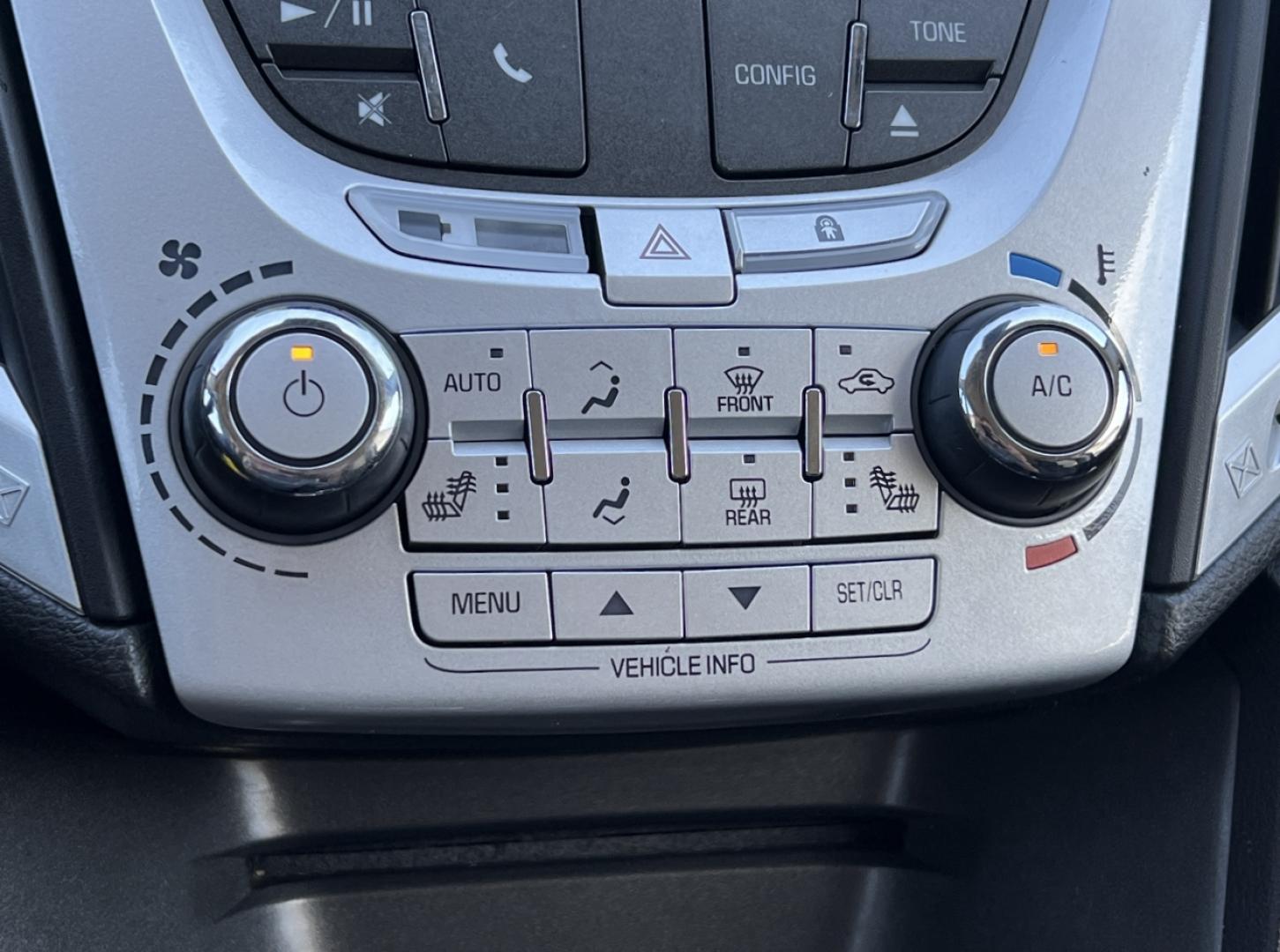 2015 GRAY /Black Cloth GMC Terrain SLE2 FWD (2GKALREK9F6) with an 2.4L 4 Cyl. engine, Automatic transmission, located at 2990 Old Orchard Rd., Jackson, MO, 63755, 37.354214, -89.612106 - 2015 GMC Terrain SLE 171xxx miles Front Wheel Drive 2.4L 4 Cyl. Automatic Backup Camera Power Driver Seat Heated Seats Bluetooth Remote Start Cruise Power Windows/Locks/Mirrors We have financing available and we accept trades! Fill out a credit application on our website or come by today - Photo#3