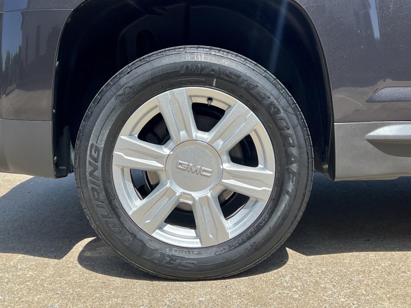 2015 GRAY /Black Cloth GMC Terrain SLE2 FWD (2GKALREK9F6) with an 2.4L 4 Cyl. engine, Automatic transmission, located at 2990 Old Orchard Rd., Jackson, MO, 63755, 37.354214, -89.612106 - 2015 GMC Terrain SLE 171xxx miles Front Wheel Drive 2.4L 4 Cyl. Automatic Backup Camera Power Driver Seat Heated Seats Bluetooth Remote Start Cruise Power Windows/Locks/Mirrors We have financing available and we accept trades! Fill out a credit application on our website or come by today - Photo#33