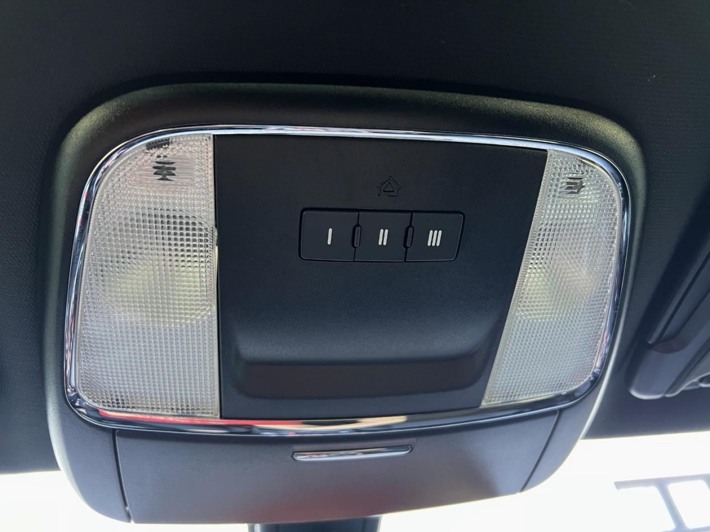 2019 WHITE /Black Cloth Dodge Charger R/T (2C3CDXCT6KH) with an 5.7L V8 engine, Automatic transmission, located at 2990 Old Orchard Rd., Jackson, MO, 63755, 37.354214, -89.612106 - 2019 Dodge Charger R/T 87xxx miles Rear Wheel Drive 5.7L V8 Automatic Navigation Backup Camera Power Driver Seat Heated Seats Heated Steering Wheel Bluetooth Remote Start Cruise Power Windows/Locks/Mirrors We have financing available and we accept trades! Fill out a credit application - Photo#29