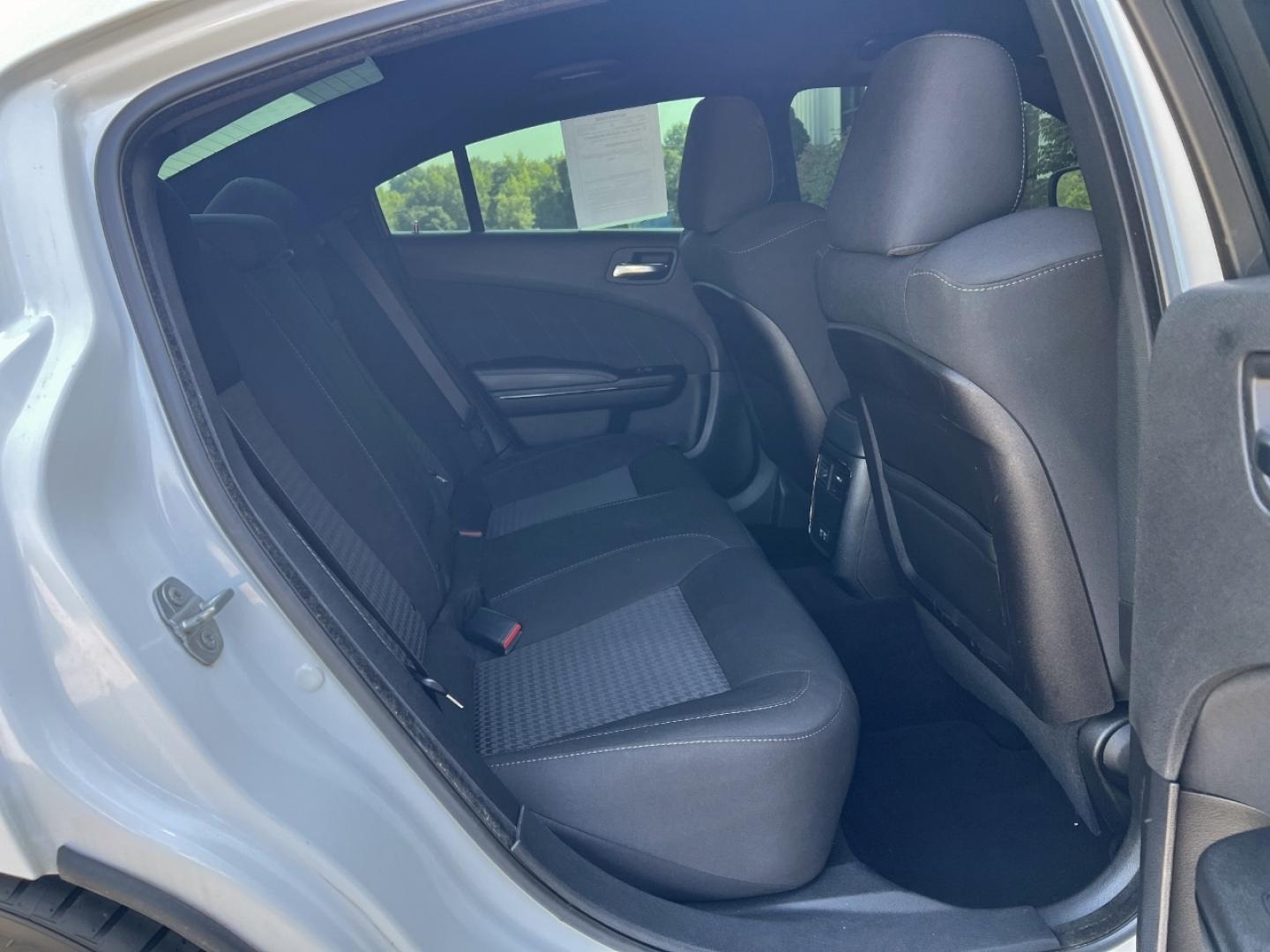 2019 WHITE /Black Cloth Dodge Charger R/T (2C3CDXCT6KH) with an 5.7L V8 engine, Automatic transmission, located at 2990 Old Orchard Rd., Jackson, MO, 63755, 37.354214, -89.612106 - 2019 Dodge Charger R/T 87xxx miles Rear Wheel Drive 5.7L V8 Automatic Navigation Backup Camera Power Driver Seat Heated Seats Heated Steering Wheel Bluetooth Remote Start Cruise Power Windows/Locks/Mirrors We have financing available and we accept trades! Fill out a credit application - Photo#19