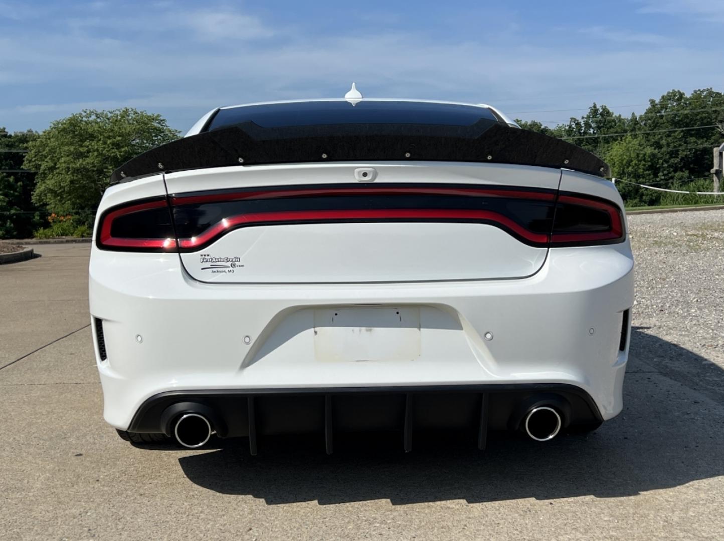 2019 WHITE /Black Cloth Dodge Charger R/T (2C3CDXCT6KH) with an 5.7L V8 engine, Automatic transmission, located at 2990 Old Orchard Rd., Jackson, MO, 63755, 37.354214, -89.612106 - 2019 Dodge Charger R/T 87xxx miles Rear Wheel Drive 5.7L V8 Automatic Navigation Backup Camera Power Driver Seat Heated Seats Heated Steering Wheel Bluetooth Remote Start Cruise Power Windows/Locks/Mirrors We have financing available and we accept trades! Fill out a credit application - Photo#12