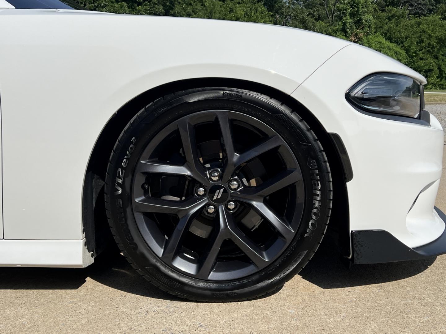 2019 WHITE /Black Cloth Dodge Charger R/T (2C3CDXCT6KH) with an 5.7L V8 engine, Automatic transmission, located at 2990 Old Orchard Rd., Jackson, MO, 63755, 37.354214, -89.612106 - 2019 Dodge Charger R/T 87xxx miles Rear Wheel Drive 5.7L V8 Automatic Navigation Backup Camera Power Driver Seat Heated Seats Heated Steering Wheel Bluetooth Remote Start Cruise Power Windows/Locks/Mirrors We have financing available and we accept trades! Fill out a credit application - Photo#40