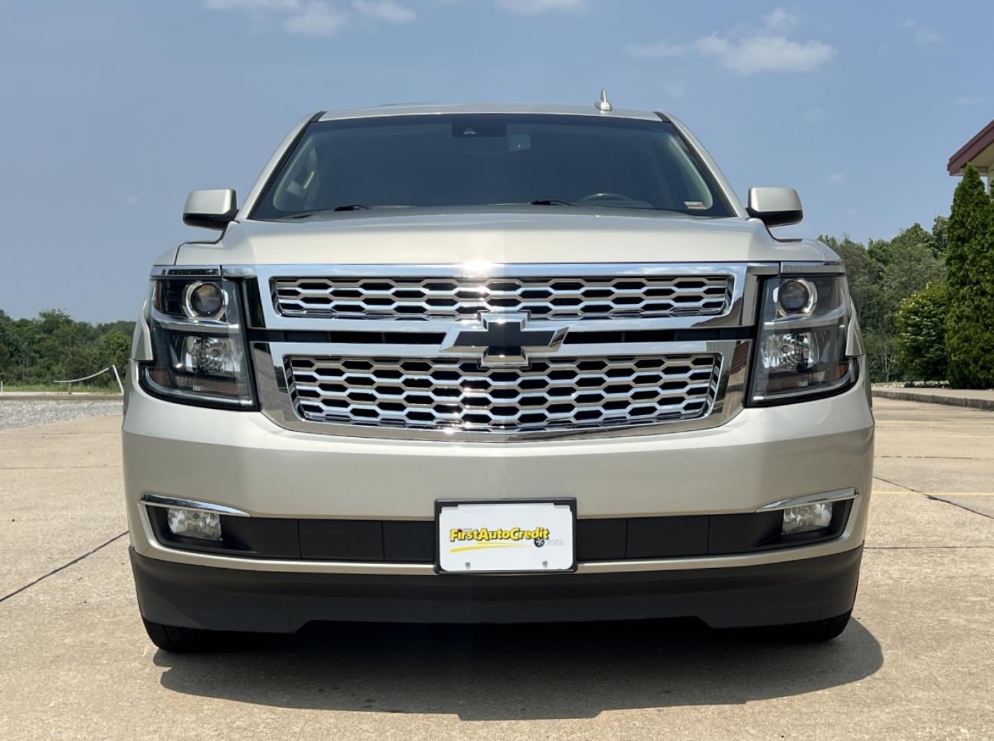 2017 GOLD /Tan Leather Chevrolet Tahoe LT 4WD (1GNSKBKC3HR) with an 5.3L V8 engine, Automatic transmission, located at 2990 Old Orchard Rd., Jackson, MO, 63755, 37.354214, -89.612106 - 2017 Chevrolet Tahoe 1500 LT 158xxx miles 4 Wheel Drive 5.3L V8 Automatic Leather 3rd Row Navigation Power/Heated Seats Rear Entertainment Backup Camera Sunroof Bluetooth Remote Start Cruise Power Windows/Locks/Mirrors We have financing available and we accept trades! Fill out a cred - Photo#16