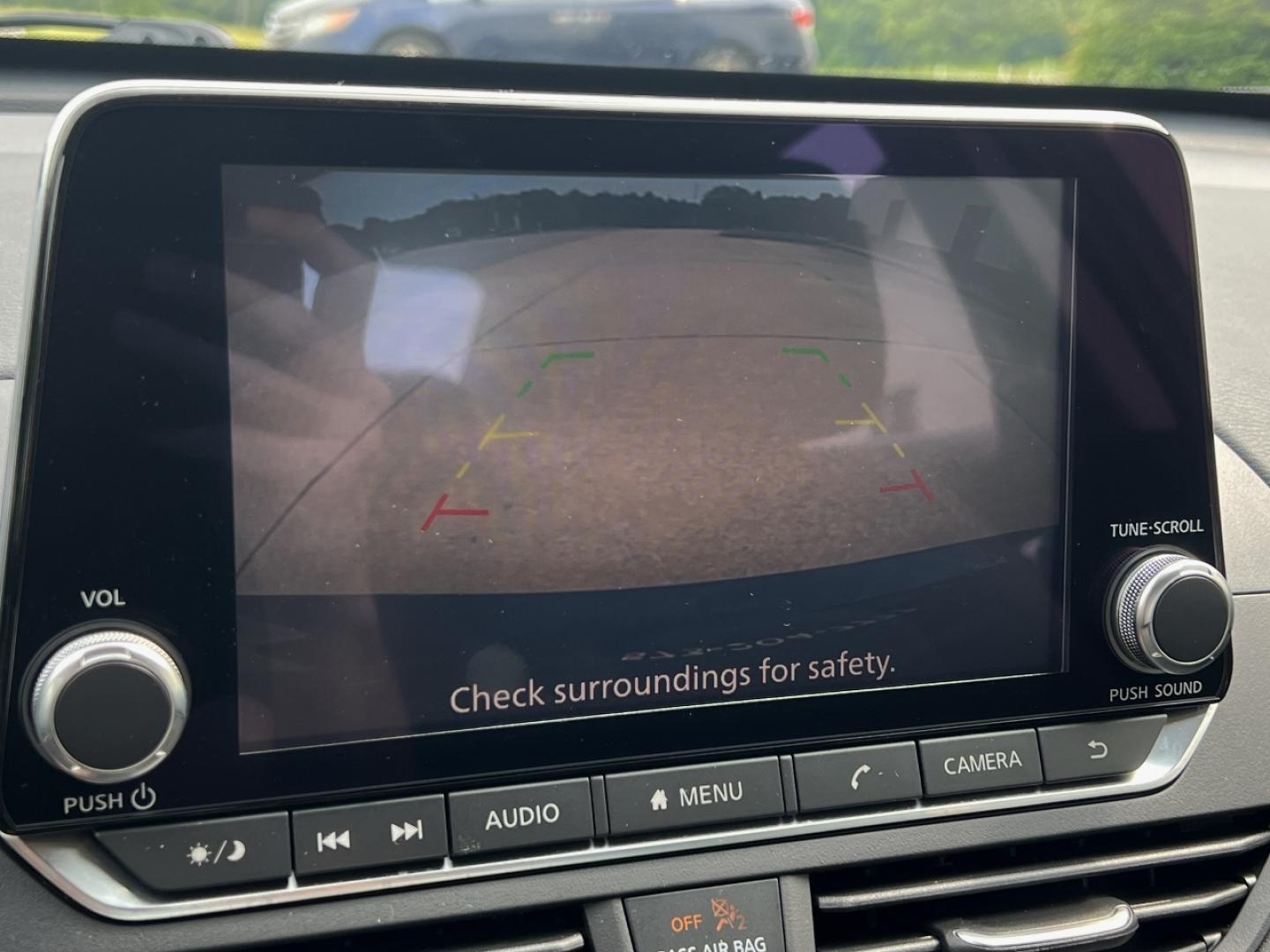 2022 BLUE /Black Cloth Nissan Altima 2.5 SV (1N4BL4DVXNN) with an 2.5L 4 Cyl. engine, CVT transmission, located at 2990 Old Orchard Rd., Jackson, MO, 63755, 37.354214, -89.612106 - 2022 Nissan Altima SV 1-Owner 94xxx miles Front Wheel Drive 2.5L 4 Cyl. Automatic Backup Camera Power Driver Seat Bluetooth Remote Start Cruise Power Windows/Locks/Mirrors We have financing available and we accept trades! Fill out a credit application on our website or come by today! If - Photo#2