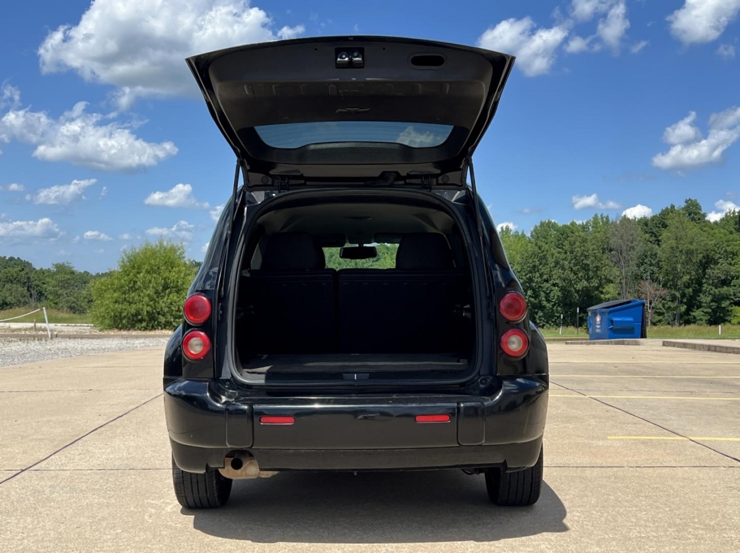 2010 BLACK /Black Cloth Chevrolet HHR LT1 (3GNBABDB0AS) with an 2.2L 4 Cyl. engine, Automatic transmission, located at 2990 Old Orchard Rd., Jackson, MO, 63755, 37.354214, -89.612106 - 2010 Chevrolet HHR LT 161xxx miles Front Wheel Drive 2.2L 4 Cyl. Automatic New Tires Power Driver Seat Backup Camera Remote Start Cruise Power Windows/Locks/Mirrors We have financing available and we accept trades! Fill out a credit application on our website or come by today! If you hav - Photo#18