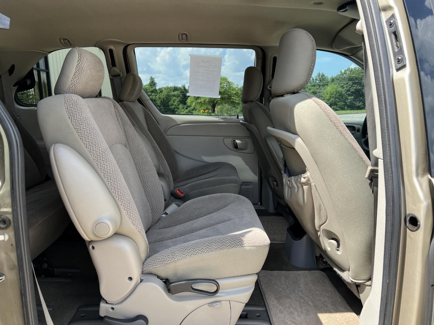 2007 GOLD /Tan Cloth Dodge Caravan SXT (1D4GP45R47B) with an 3.3L V6 engine, Automatic transmission, located at 2990 Old Orchard Rd., Jackson, MO, 63755, 37.354214, -89.612106 - 2007 Dodge Caravan SXT 152xxx miles Front Wheel Drive 3.3L V6 Automatic 3rd Row Power Driver Seat Cruise Power Windows/Locks/Mirrors We have financing available and we accept trades! Fill out a credit application on our website or come by today! If you have any questions, give us a call at - Photo#15