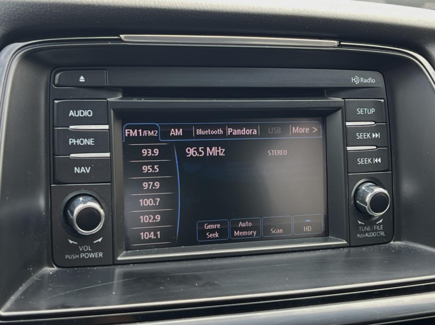 2014 WHITE /Black Leather Mazda Mazda6 i Touring (JM1GJ1V63E1) with an 2.5L 4 Cyl. engine, Automatic transmission, located at 2990 Old Orchard Rd., Jackson, MO, 63755, 37.354214, -89.612106 - 2014 Mazda 6 Touring 1-Owner 217xxx miles Front Wheel Drive 2.5L 4 Cyl. Automatic Leather Backup Camera Power Driver Seat Bluetooth Cruise Power Windows/Locks/Mirrors We have financing available and we accept trades! Fill out a credit application on our website or come by today! If you - Photo#24