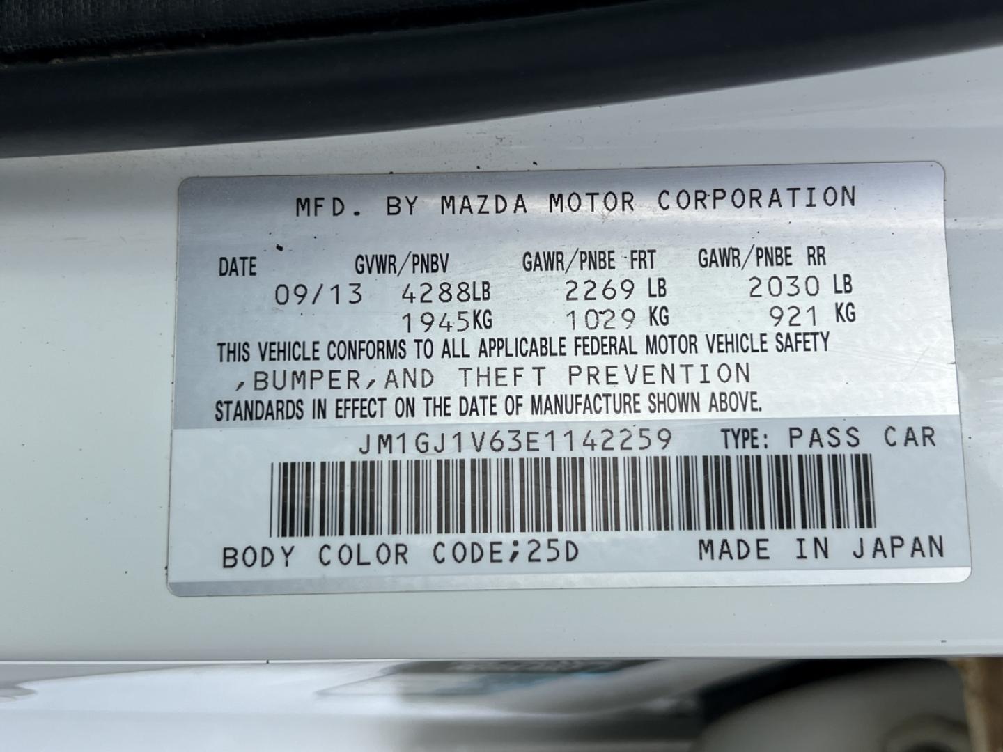 2014 WHITE /Black Leather Mazda Mazda6 i Touring (JM1GJ1V63E1) with an 2.5L 4 Cyl. engine, Automatic transmission, located at 2990 Old Orchard Rd., Jackson, MO, 63755, 37.354214, -89.612106 - 2014 Mazda 6 Touring 1-Owner 217xxx miles Front Wheel Drive 2.5L 4 Cyl. Automatic Leather Backup Camera Power Driver Seat Bluetooth Cruise Power Windows/Locks/Mirrors We have financing available and we accept trades! Fill out a credit application on our website or come by today! If you - Photo#41