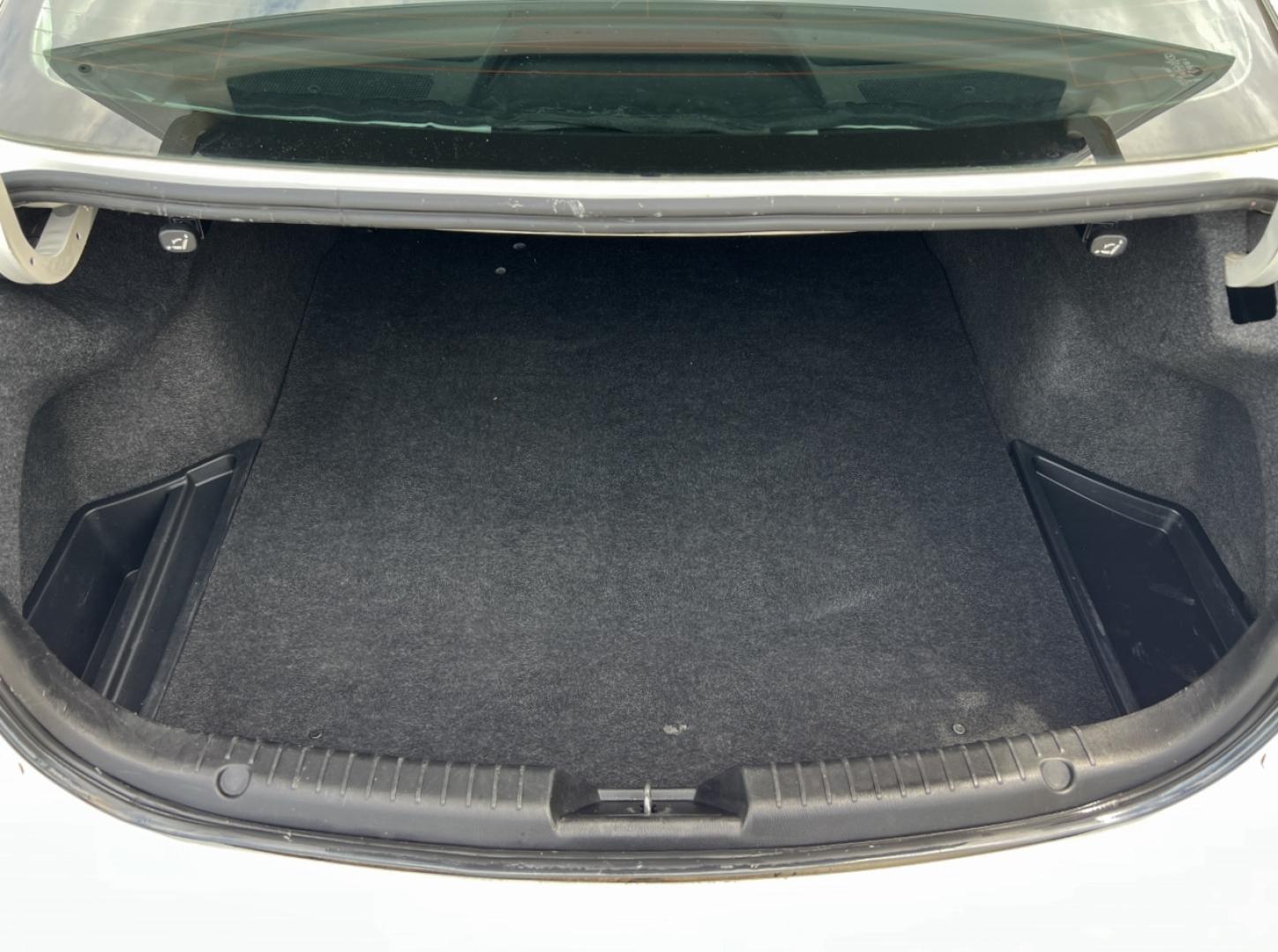 2014 WHITE /Black Leather Mazda Mazda6 i Touring (JM1GJ1V63E1) with an 2.5L 4 Cyl. engine, Automatic transmission, located at 2990 Old Orchard Rd., Jackson, MO, 63755, 37.354214, -89.612106 - 2014 Mazda 6 Touring 1-Owner 217xxx miles Front Wheel Drive 2.5L 4 Cyl. Automatic Leather Backup Camera Power Driver Seat Bluetooth Cruise Power Windows/Locks/Mirrors We have financing available and we accept trades! Fill out a credit application on our website or come by today! If you - Photo#18