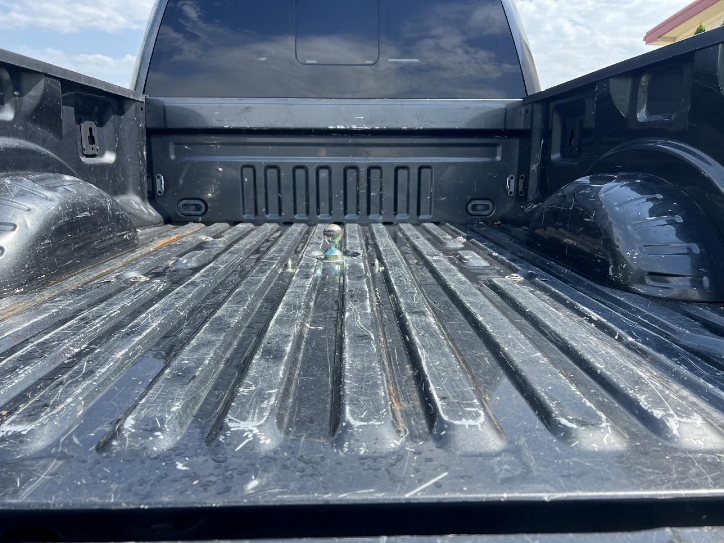 2017 GRAY /Black Leather Ford F-250 SD Lariat (1FT7W2BT0HE) with an 6.7L V8 DIESEL engine, Automatic transmission, located at 506 S. Kingshighway, Cape Girardeau, MO, 63703, (573) 235-5000, 37.294994, -89.556206 - 2017 Ford F-250 Lariat Super Duty 189xxx miles 4x4 6.7L V8 Diesel Automatic Leather Navigation Backup Camera Bluetooth Cruise Power Windows/Locks/Mirrors We have financing available and we accept trades! Fill out a credit application on our website or come by today! If you have any quest - Photo#20