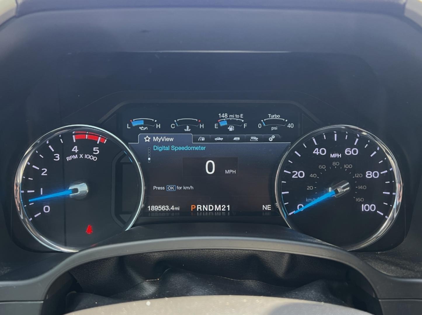 2017 GRAY /Black Leather Ford F-250 SD Lariat (1FT7W2BT0HE) with an 6.7L V8 DIESEL engine, Automatic transmission, located at 506 S. Kingshighway, Cape Girardeau, MO, 63703, (573) 235-5000, 37.294994, -89.556206 - 2017 Ford F-250 Lariat Super Duty 189xxx miles 4x4 6.7L V8 Diesel Automatic Leather Navigation Backup Camera Bluetooth Cruise Power Windows/Locks/Mirrors We have financing available and we accept trades! Fill out a credit application on our website or come by today! If you have any quest - Photo#1