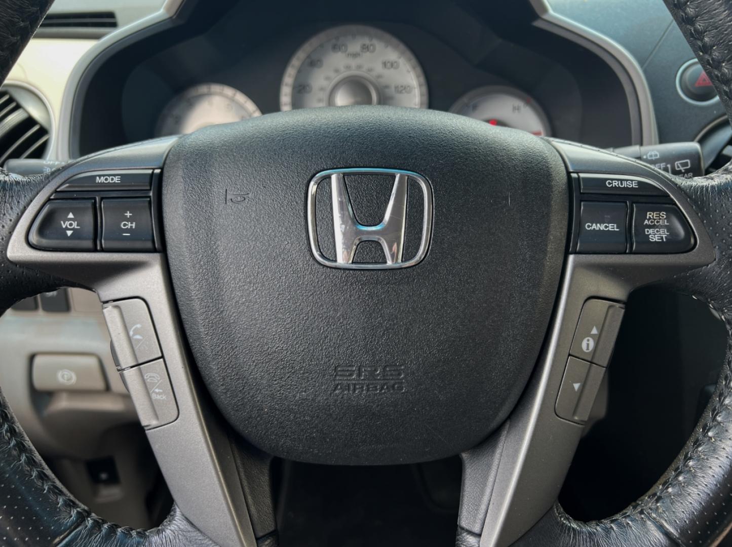 2011 WHITE /Gray Leather Honda Pilot Touring 4WD (5FNYF4H95BB) with an 3.5L V6 engine, Automatic transmission, located at 2990 Old Orchard Rd., Jackson, MO, 63755, 37.354214, -89.612106 - 2011 Honda Pilot Touring Local 1-Owner 168xxx miles All Wheel Drive 3.5L V6 Automatic Leather 3rd Row Rear Entertainment Navigation Power/Heated Seats Backup Camera Sunroof Cruise Power Windows/Locks/Mirrors We have financing available and we accept trades! Fill out a credit applicati - Photo#27