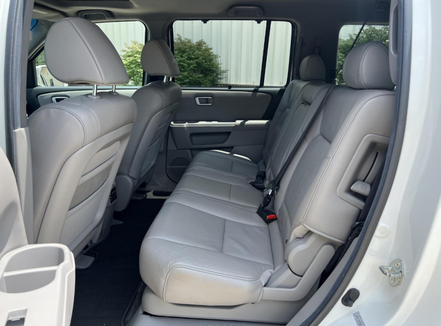 2011 WHITE /Gray Leather Honda Pilot Touring 4WD (5FNYF4H95BB) with an 3.5L V6 engine, Automatic transmission, located at 2990 Old Orchard Rd., Jackson, MO, 63755, 37.354214, -89.612106 - 2011 Honda Pilot Touring Local 1-Owner 168xxx miles All Wheel Drive 3.5L V6 Automatic Leather 3rd Row Rear Entertainment Navigation Power/Heated Seats Backup Camera Sunroof Cruise Power Windows/Locks/Mirrors We have financing available and we accept trades! Fill out a credit applicati - Photo#20