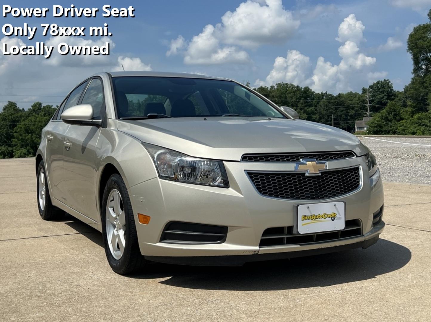 2014 GOLD /Black Cloth Chevrolet Cruze 1LT Auto (1G1PC5SB4E7) with an 1.4L 4 Cyl. Turbo engine, Automatic transmission, located at 2990 Old Orchard Rd., Jackson, MO, 63755, 37.354214, -89.612106 - 2014 Chevrolet Cruze LT Only 78xxx miles Front Wheel Drive 1.4L 4 Cyl. Automatic Power Driver Seat Remote Start Cruise Power Windows/Locks/Mirrors We have financing available and we accept trades! Fill out a credit application on our website or come by today! If you have any questions, giv - Photo#0