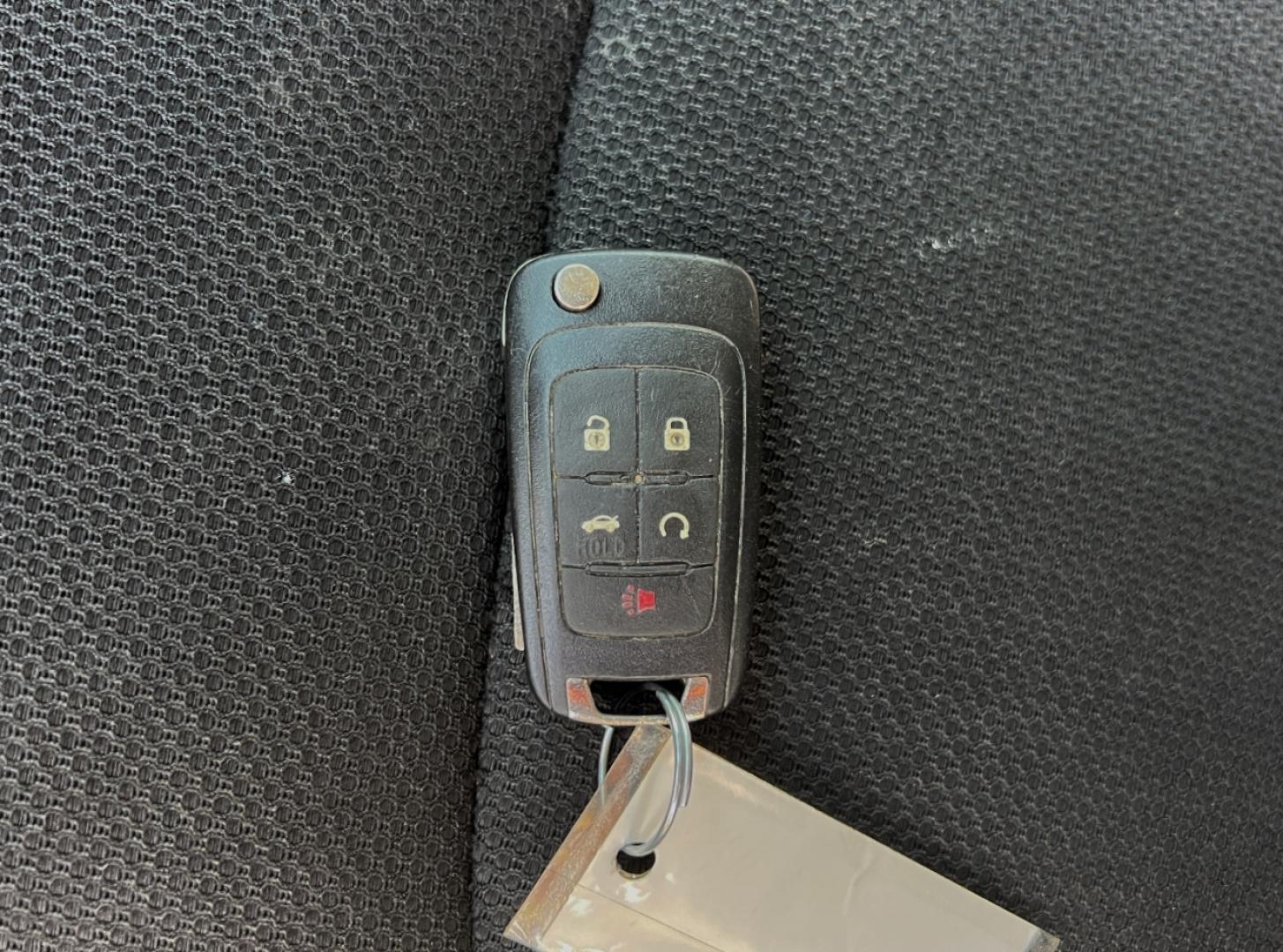 2014 GOLD /Black Cloth Chevrolet Cruze 1LT Auto (1G1PC5SB4E7) with an 1.4L 4 Cyl. Turbo engine, Automatic transmission, located at 2990 Old Orchard Rd., Jackson, MO, 63755, 37.354214, -89.612106 - 2014 Chevrolet Cruze LT Only 78xxx miles Front Wheel Drive 1.4L 4 Cyl. Automatic Power Driver Seat Remote Start Cruise Power Windows/Locks/Mirrors We have financing available and we accept trades! Fill out a credit application on our website or come by today! If you have any questions, giv - Photo#3
