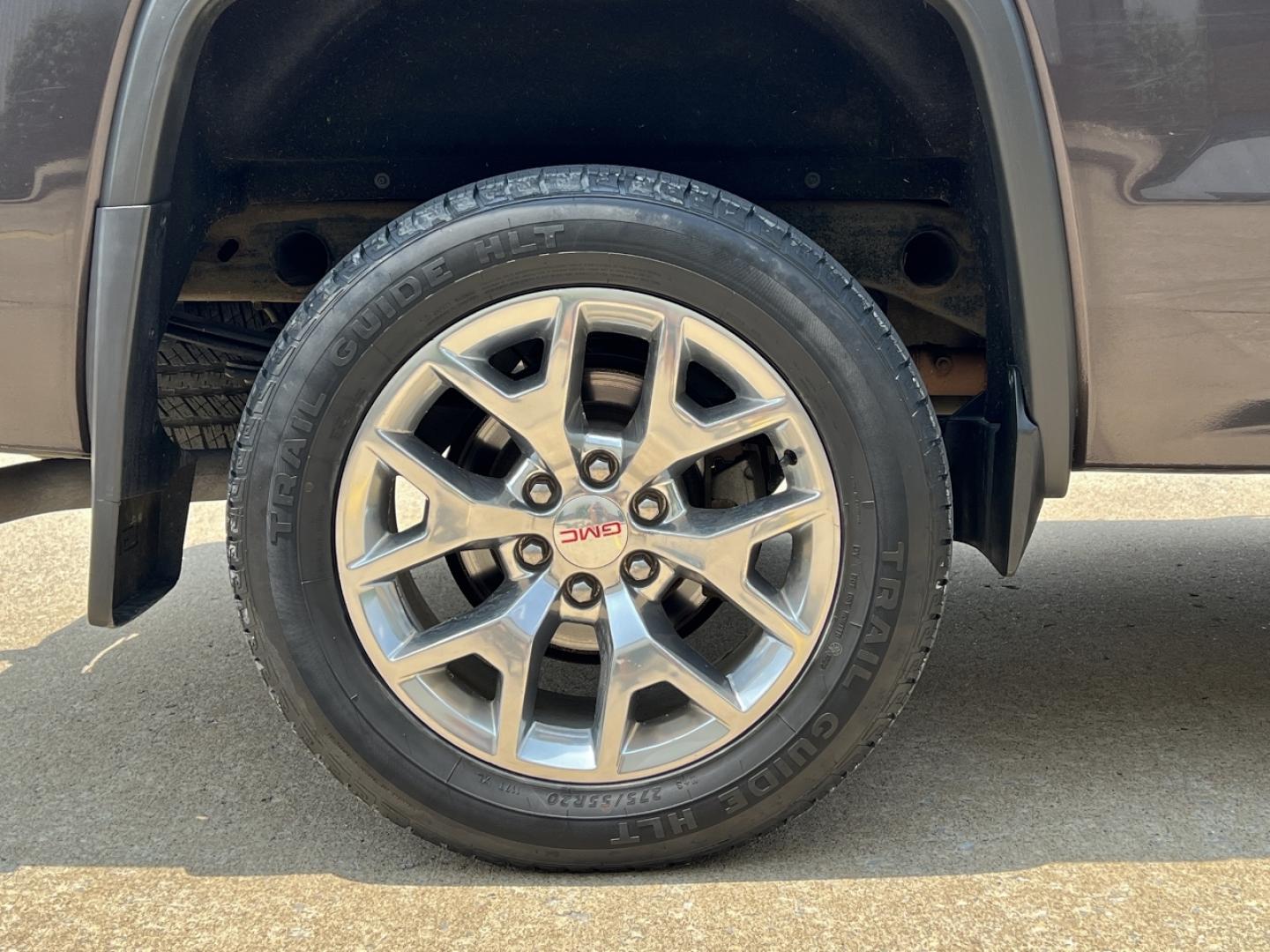 2015 GRAY /Tan Leather GMC Sierra 1500 SLT Crew Cab Long Box 4WD (3GTU2VEC1FG) with an 5.3L V8 engine, Automatic transmission, located at 2990 Old Orchard Rd., Jackson, MO, 63755, 37.354214, -89.612106 - 2015 GMC Sierra 1500 SLT 150xxx miles 4x4 5.3L V8 Automatic Leather Navigation Backup Camera Power/Heated Seats Sunroof Bluetooth Cruise Power Windows/Locks/Mirrors We have financing available and we accept trades! Fill out a credit application on our website or come by today! If you h - Photo#37