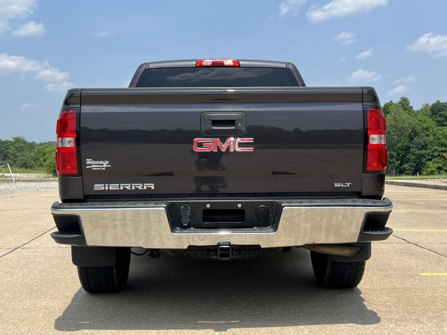 2015 GRAY /Tan Leather GMC Sierra 1500 SLT Crew Cab Long Box 4WD (3GTU2VEC1FG) with an 5.3L V8 engine, Automatic transmission, located at 2990 Old Orchard Rd., Jackson, MO, 63755, 37.354214, -89.612106 - 2015 GMC Sierra 1500 SLT 150xxx miles 4x4 5.3L V8 Automatic Leather Navigation Backup Camera Power/Heated Seats Sunroof Bluetooth Cruise Power Windows/Locks/Mirrors We have financing available and we accept trades! Fill out a credit application on our website or come by today! If you h - Photo#14