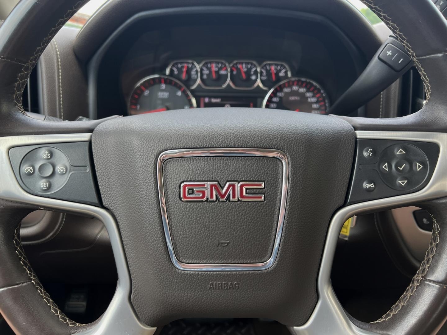 2015 GRAY /Tan Leather GMC Sierra 1500 SLT Crew Cab Long Box 4WD (3GTU2VEC1FG) with an 5.3L V8 engine, Automatic transmission, located at 2990 Old Orchard Rd., Jackson, MO, 63755, 37.354214, -89.612106 - 2015 GMC Sierra 1500 SLT 150xxx miles 4x4 5.3L V8 Automatic Leather Navigation Backup Camera Power/Heated Seats Sunroof Bluetooth Cruise Power Windows/Locks/Mirrors We have financing available and we accept trades! Fill out a credit application on our website or come by today! If you h - Photo#25