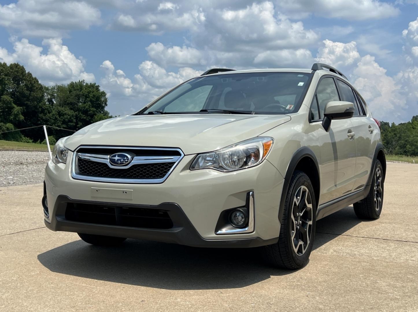 2016 TAN /Black Leather Subaru XV Crosstrek 2.0 Limited (JF2GPANC6G8) with an 2.0L 4 Cyl. engine, CVT transmission, located at 2990 Old Orchard Rd., Jackson, MO, 63755, 37.354214, -89.612106 - 2016 Subaru Crosstrek Limited Local 1-Owner 134xxx miles All Wheel Drive 2.0L 4 Cyl. Automatic Leather Navigation Heated Seats Backup Camera Sunroof Bluetooth Cruise Power Windows/Locks/Mirrors We have financing available and we accept trades! Fill out a credit application on our websi - Photo#6