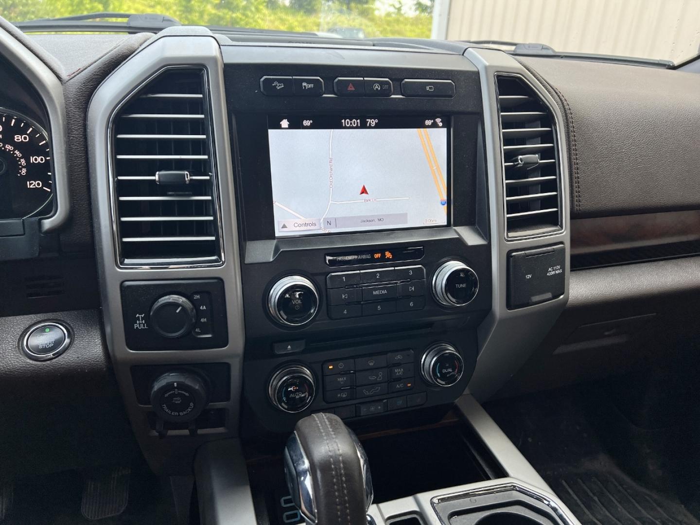 2017 WHITE /Brown Leather Ford F-150 King Ranch SuperCrew 6.5-ft. Bed 4WD (1FTEW1EG7HF) with an 3.5L V6 TURBO engine, Automatic transmission, located at 2990 Old Orchard Rd., Jackson, MO, 63755, 37.354214, -89.612106 - We have financing available and we accept trades! Fill out a credit application on our website or come by today! If you have any questions, give us a call at (573) 204-7777 or visit our website at firstautocredit.com. - Photo#3