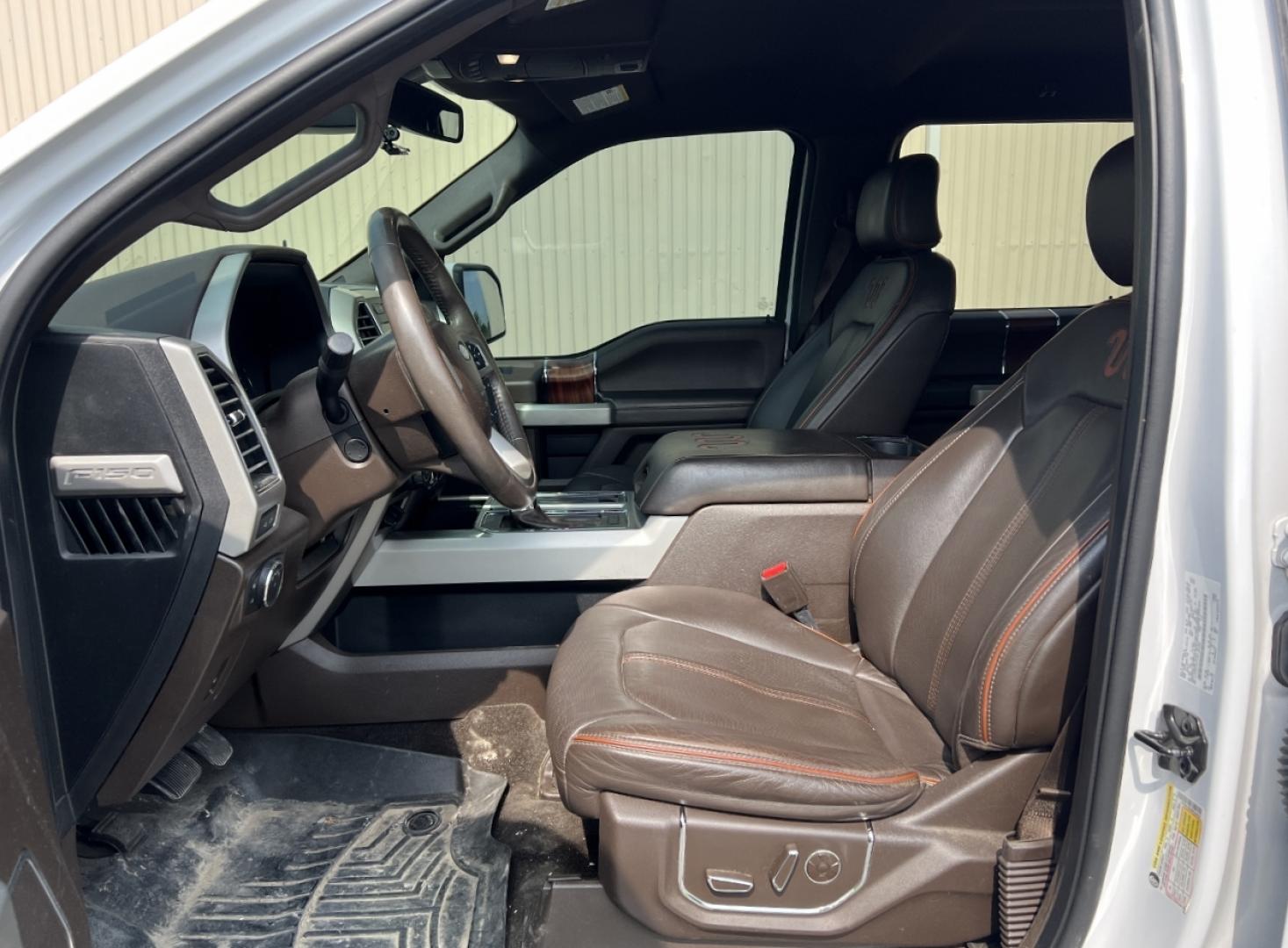 2017 WHITE /Brown Leather Ford F-150 King Ranch SuperCrew 6.5-ft. Bed 4WD (1FTEW1EG7HF) with an 3.5L V6 TURBO engine, Automatic transmission, located at 2990 Old Orchard Rd., Jackson, MO, 63755, 37.354214, -89.612106 - We have financing available and we accept trades! Fill out a credit application on our website or come by today! If you have any questions, give us a call at (573) 204-7777 or visit our website at firstautocredit.com. - Photo#9