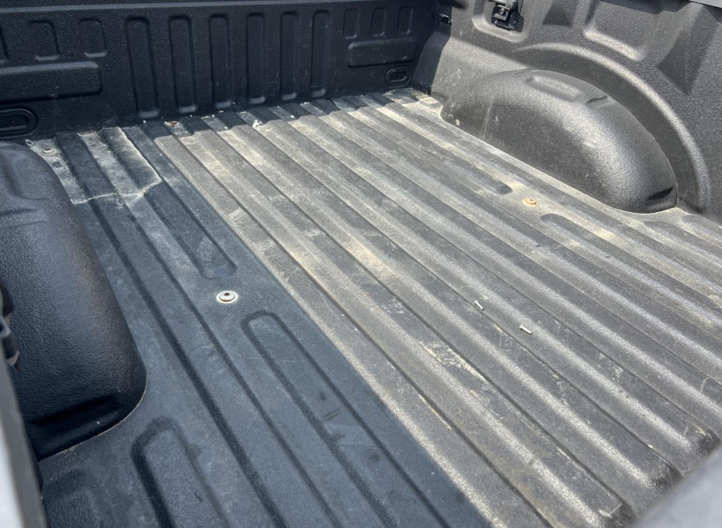 2017 WHITE /Brown Leather Ford F-150 King Ranch SuperCrew 6.5-ft. Bed 4WD (1FTEW1EG7HF) with an 3.5L V6 TURBO engine, Automatic transmission, located at 2990 Old Orchard Rd., Jackson, MO, 63755, 37.354214, -89.612106 - We have financing available and we accept trades! Fill out a credit application on our website or come by today! If you have any questions, give us a call at (573) 204-7777 or visit our website at firstautocredit.com. - Photo#13