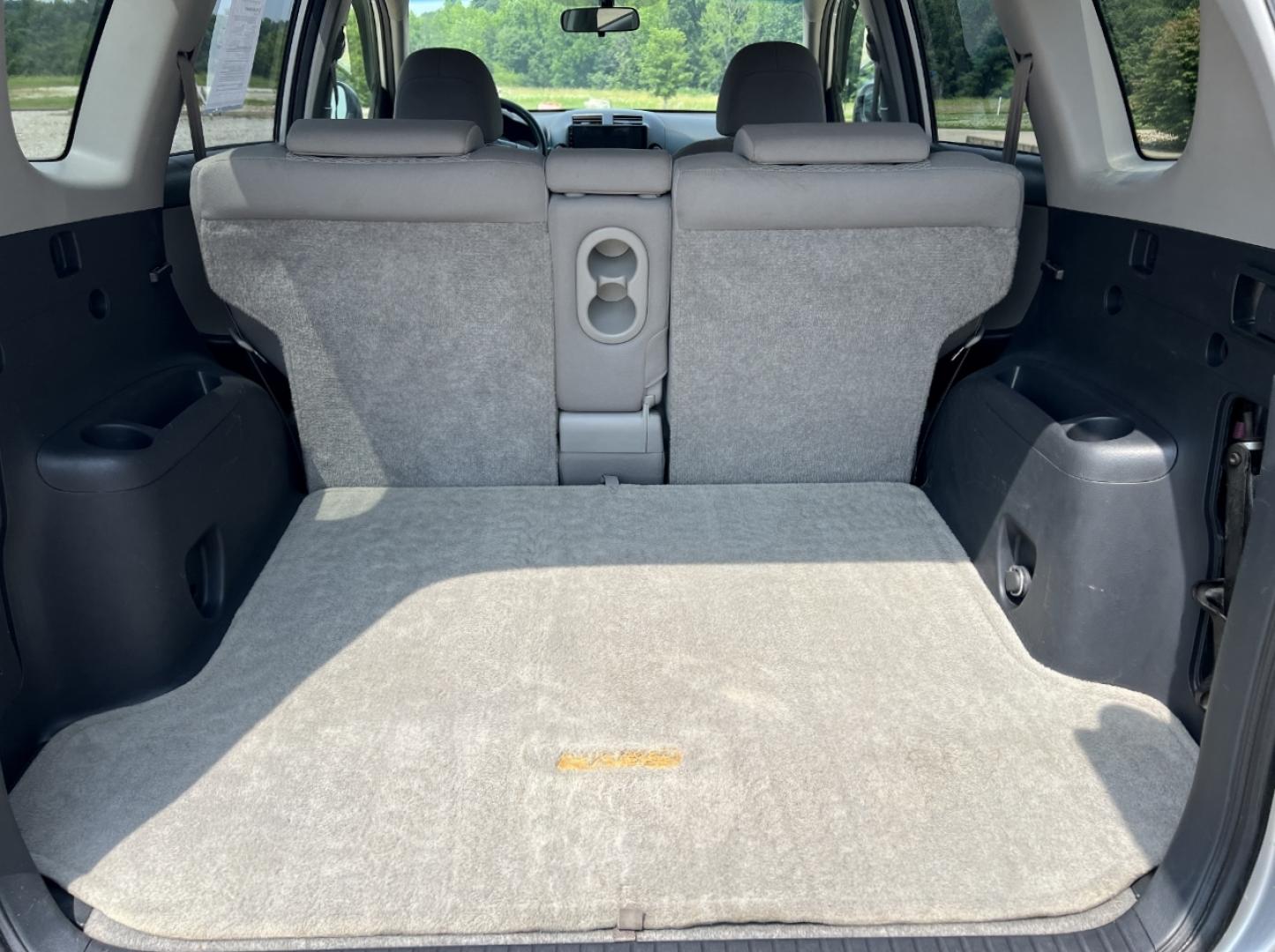 2008 SILVER /Gray Cloth Toyota RAV4 Limited I4 4WD (JTMBD31V386) with an 2.4L 4 Cyl. engine, Automatic transmission, located at 506 S. Kingshighway, Cape Girardeau, MO, 63703, (573) 235-5000, 37.294994, -89.556206 - 2008 Toyota RAV4 Limited 179xxx miles All Wheel Drive 2.4L 4 Cyl. Automatic Navigation Power Driver Seat Bluetooth Cruise Power Windows/Locks/Mirrors We have financing available and we accept trades! Fill out a credit application on our website or come by today! If you have any questions, - Photo#19