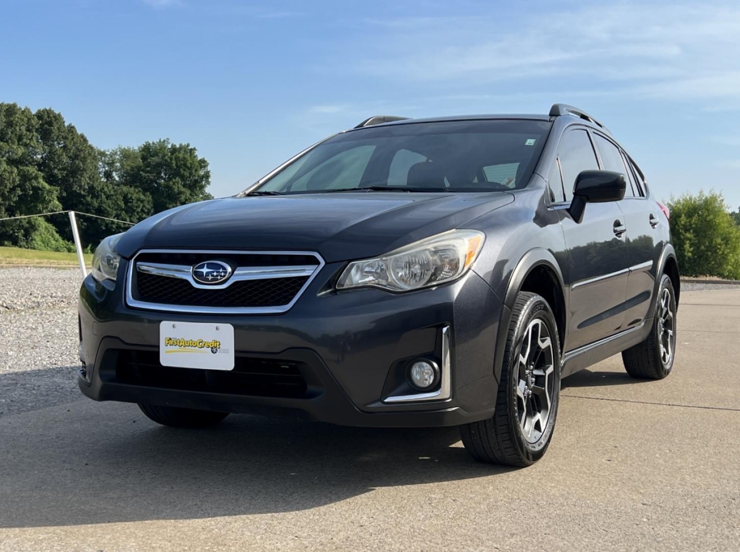 2017 BLUE /Black Leather/Cloth Subaru Crosstrek 2.0i Premium CVT (JF2GPABC3HG) with an 2.0L 4 Cyl. engine, 5-Speed Manual transmission, located at 2990 Old Orchard Rd., Jackson, MO, 63755, 37.354214, -89.612106 - 2017 Subaru Crosstrek Premium 144xxx miles All Wheel Drive 2.0L 4 Cyl. 5-Speed Manual Backup Camera Heated Seats Bluetooth Cruise Power Windows/Locks/Mirrors We have financing available and we accept trades! Fill out a credit application on our website or come by today! If you have any qu - Photo#4