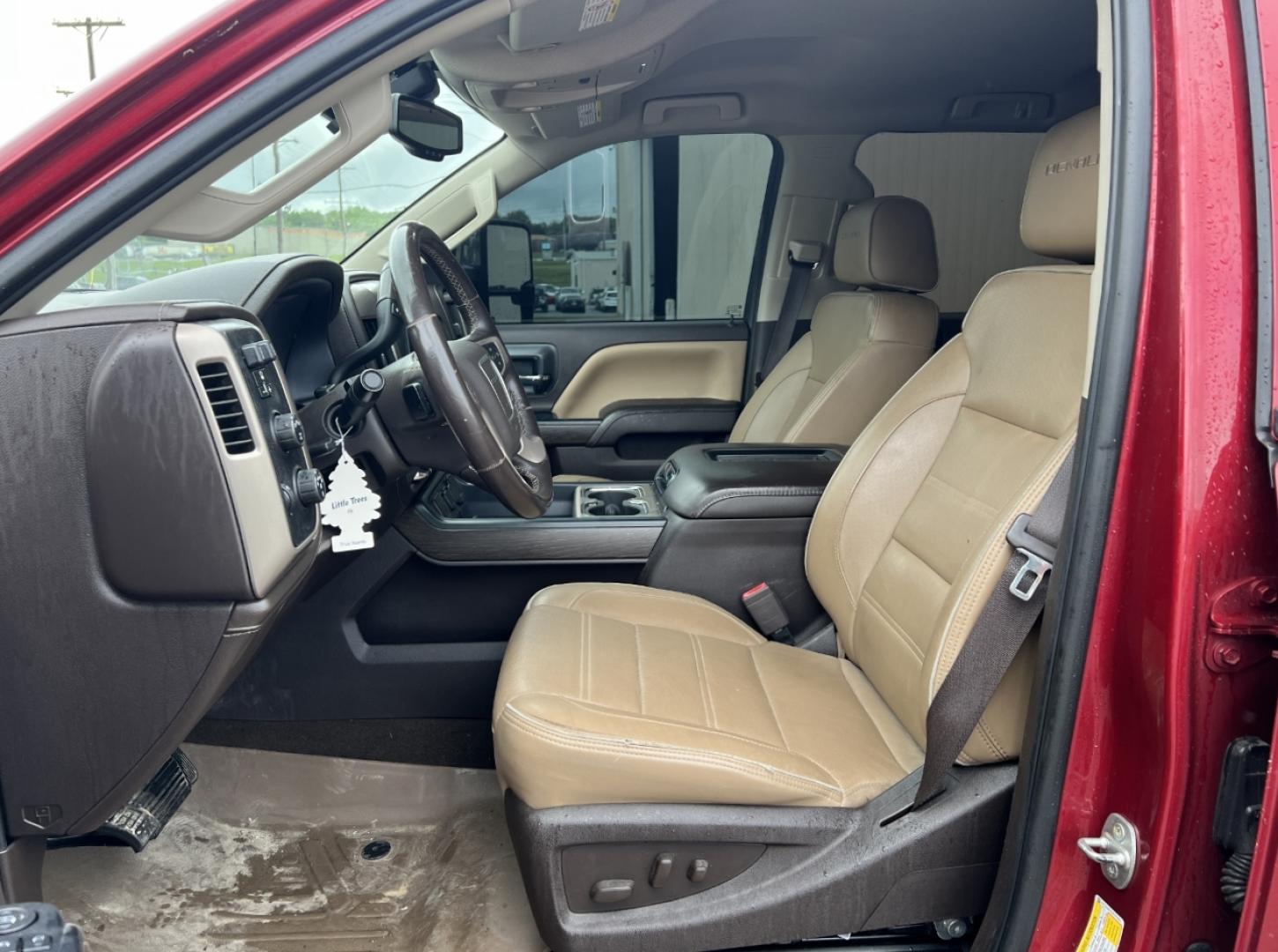 2018 MAROON /Tan Leather GMC Sierra 2500HD Denali Crew Cab 4WD (1GT12UEY8JF) with an 6.6L V8 DIESEL engine, Automatic transmission, located at 2990 Old Orchard Rd., Jackson, MO, 63755, 37.354214, -89.612106 - We have financing available and we accept trades! Fill out a credit application on our website or come by today! If you have any questions, give us a call at (573) 204-7777 or visit our website at firstautocredit.com. - Photo#7