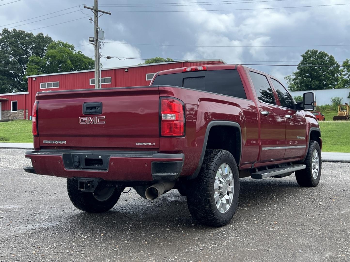 2018 MAROON /Tan Leather GMC Sierra 2500HD Denali Crew Cab 4WD (1GT12UEY8JF) with an 6.6L V8 DIESEL engine, Automatic transmission, located at 2990 Old Orchard Rd., Jackson, MO, 63755, 37.354214, -89.612106 - We have financing available and we accept trades! Fill out a credit application on our website or come by today! If you have any questions, give us a call at (573) 204-7777 or visit our website at firstautocredit.com. - Photo#10