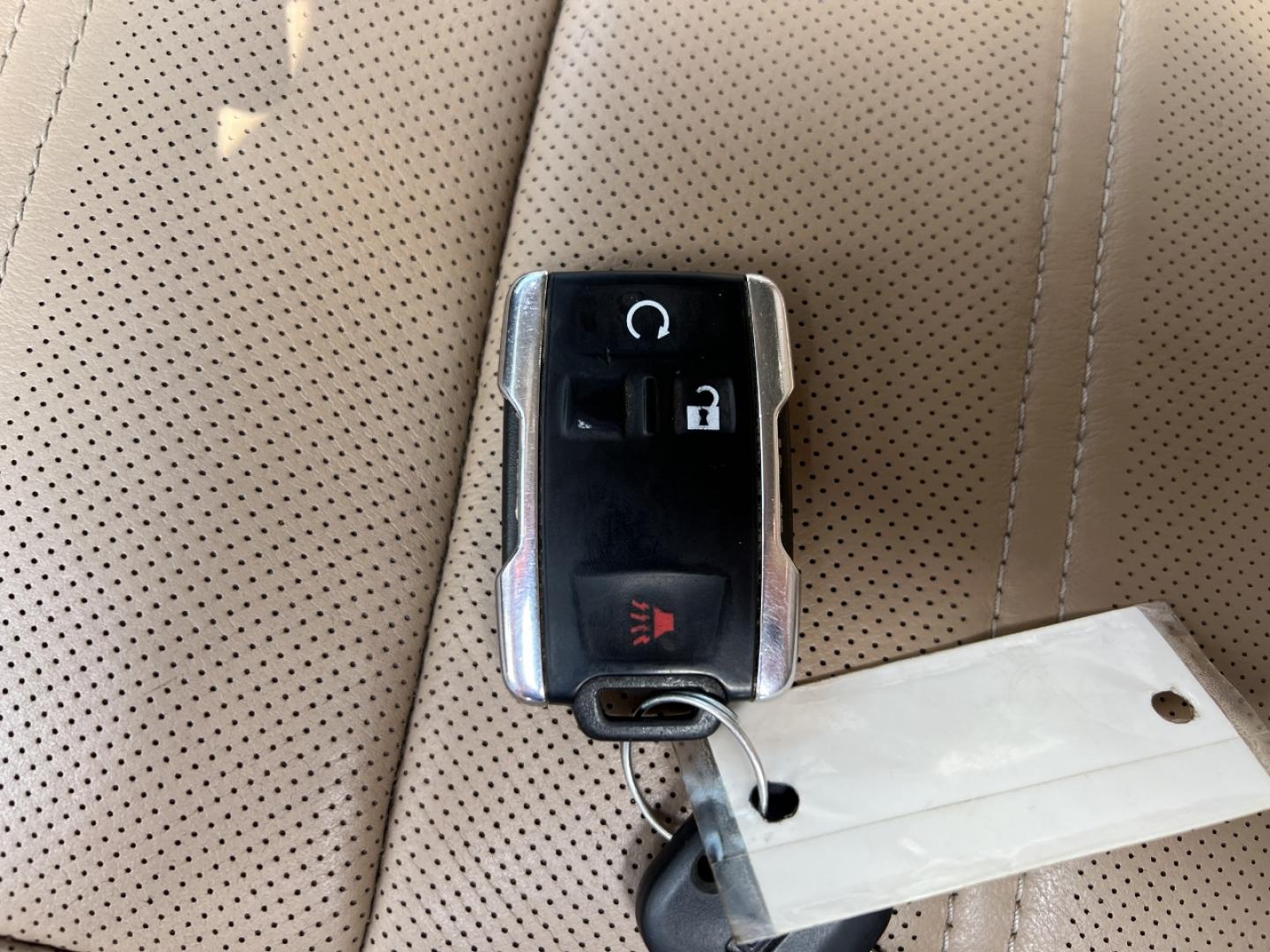 2018 MAROON /Tan Leather GMC Sierra 2500HD Denali Crew Cab 4WD (1GT12UEY8JF) with an 6.6L V8 DIESEL engine, Automatic transmission, located at 2990 Old Orchard Rd., Jackson, MO, 63755, 37.354214, -89.612106 - 2018 GMC Sierra 2500HD Denali 117xxx miles 4x4 6.6L V8 Diesel Automatic Leather Navigation Power/Heated/Cooled Seats Backup Camera Bluetooth Remote Start Cruise Power Windows/Locks/Mirrors We have financing available and we accept trades! Fill out a credit application on our website or - Photo#7