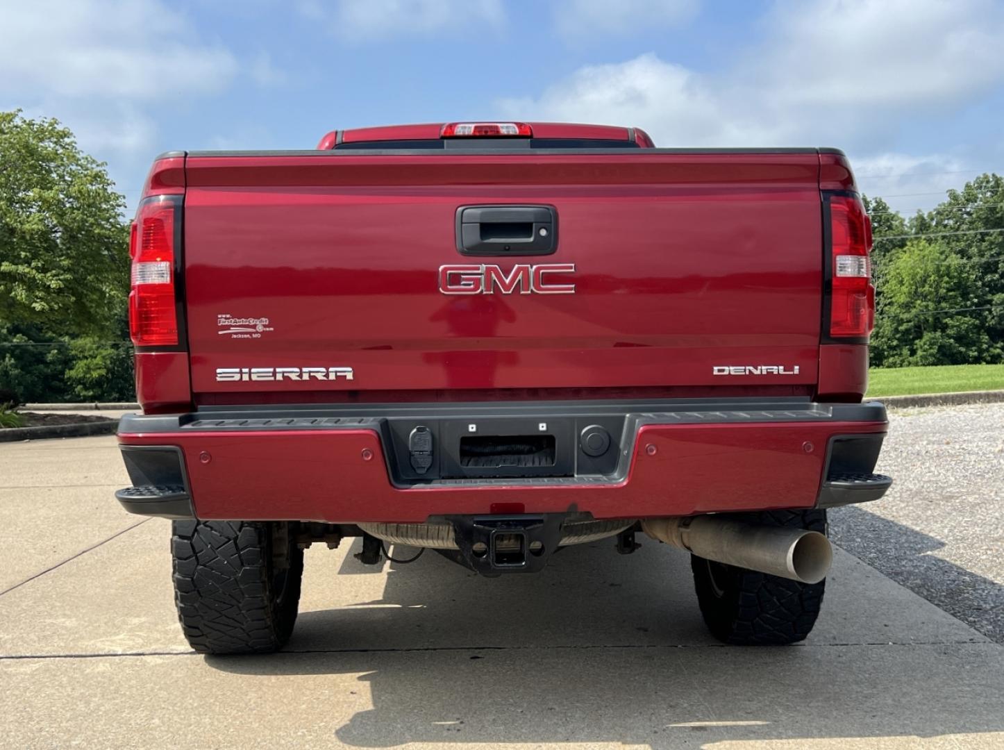2018 MAROON /Tan Leather GMC Sierra 2500HD Denali Crew Cab 4WD (1GT12UEY8JF) with an 6.6L V8 DIESEL engine, Automatic transmission, located at 2990 Old Orchard Rd., Jackson, MO, 63755, 37.354214, -89.612106 - 2018 GMC Sierra 2500HD Denali 117xxx miles 4x4 6.6L V8 Diesel Automatic Leather Navigation Power/Heated/Cooled Seats Backup Camera Bluetooth Remote Start Cruise Power Windows/Locks/Mirrors We have financing available and we accept trades! Fill out a credit application on our website or - Photo#13