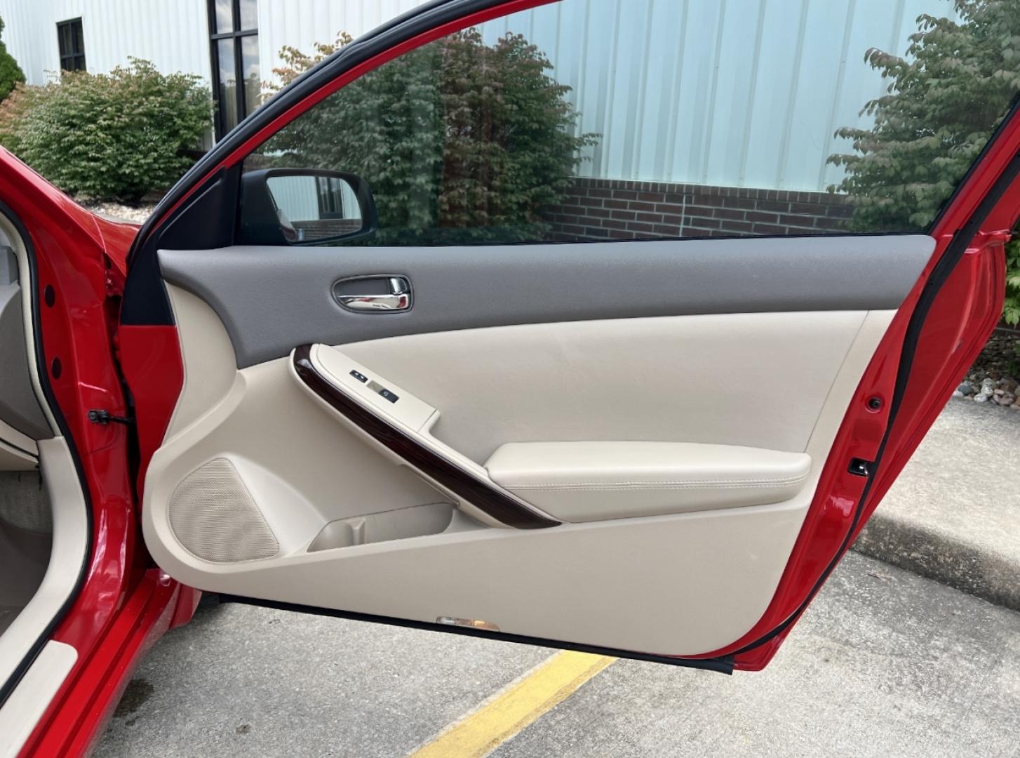 2010 RED /Tan Leather Nissan Altima 2.5 S (1N4AL2EP5AC) with an 2.5L 4 Cyl. engine, Automatic transmission, located at 2990 Old Orchard Rd., Jackson, MO, 63755, 37.354214, -89.612106 - 2010 Nissan Altima S 202xxx miles Front Wheel Drive 2.5L 4 Cyl. Automatic Leather Power Driver Seat Heated Seats Backup Camera Sunroof Cruise Power Windows/Locks/Mirrors We have financing available and we accept trades! Fill out a credit application on our website or come by today! If y - Photo#15