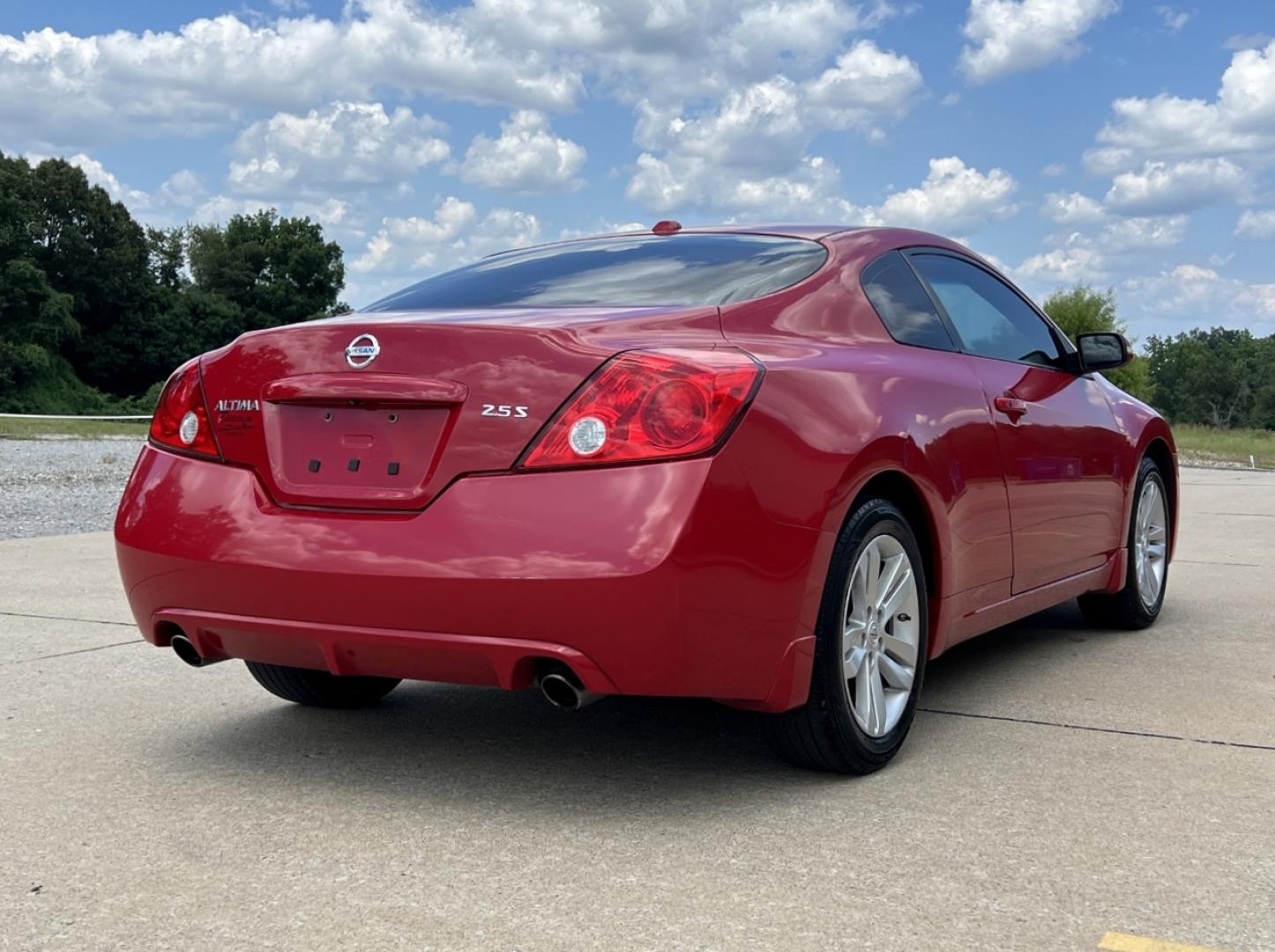 2010 RED /Tan Leather Nissan Altima 2.5 S (1N4AL2EP5AC) with an 2.5L 4 Cyl. engine, Automatic transmission, located at 2990 Old Orchard Rd., Jackson, MO, 63755, 37.354214, -89.612106 - 2010 Nissan Altima S 202xxx miles Front Wheel Drive 2.5L 4 Cyl. Automatic Leather Power Driver Seat Heated Seats Backup Camera Sunroof Cruise Power Windows/Locks/Mirrors We have financing available and we accept trades! Fill out a credit application on our website or come by today! If y - Photo#9