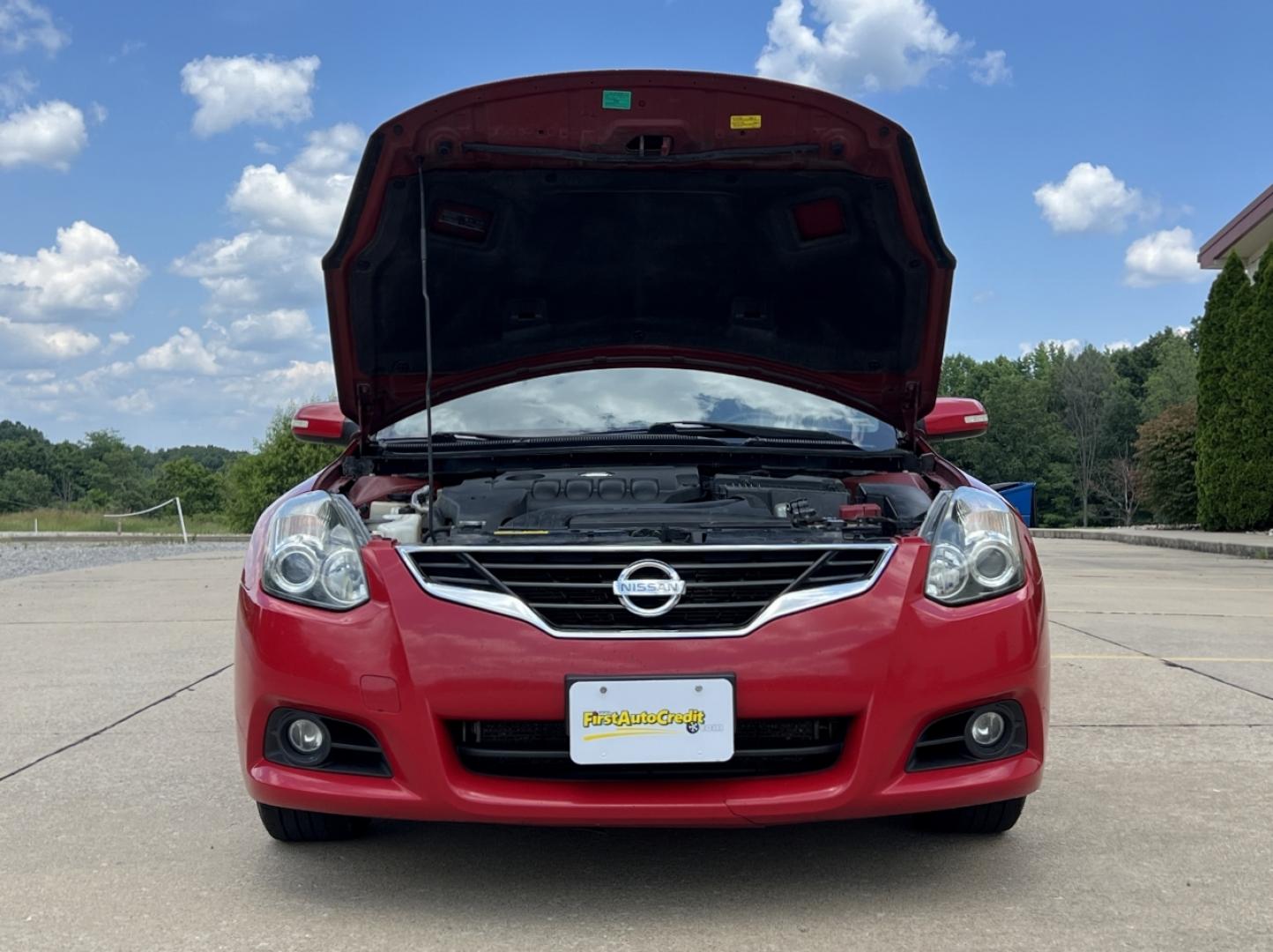 2010 RED /Tan Leather Nissan Altima 2.5 S (1N4AL2EP5AC) with an 2.5L 4 Cyl. engine, Automatic transmission, located at 2990 Old Orchard Rd., Jackson, MO, 63755, 37.354214, -89.612106 - 2010 Nissan Altima S 202xxx miles Front Wheel Drive 2.5L 4 Cyl. Automatic Leather Power Driver Seat Heated Seats Backup Camera Sunroof Cruise Power Windows/Locks/Mirrors We have financing available and we accept trades! Fill out a credit application on our website or come by today! If y - Photo#31