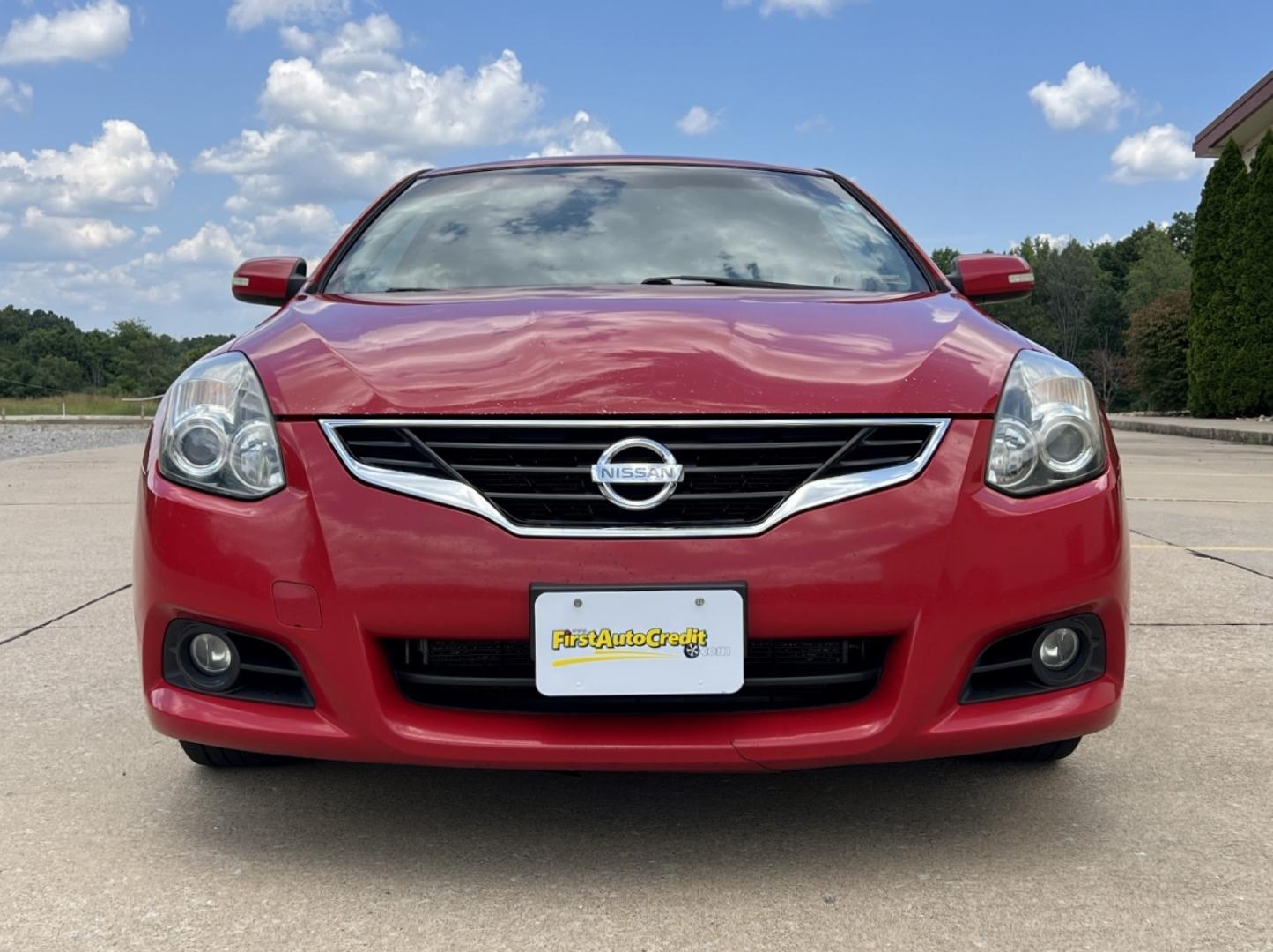 2010 RED /Tan Leather Nissan Altima 2.5 S (1N4AL2EP5AC) with an 2.5L 4 Cyl. engine, Automatic transmission, located at 2990 Old Orchard Rd., Jackson, MO, 63755, 37.354214, -89.612106 - 2010 Nissan Altima S 202xxx miles Front Wheel Drive 2.5L 4 Cyl. Automatic Leather Power Driver Seat Heated Seats Backup Camera Sunroof Cruise Power Windows/Locks/Mirrors We have financing available and we accept trades! Fill out a credit application on our website or come by today! If y - Photo#12