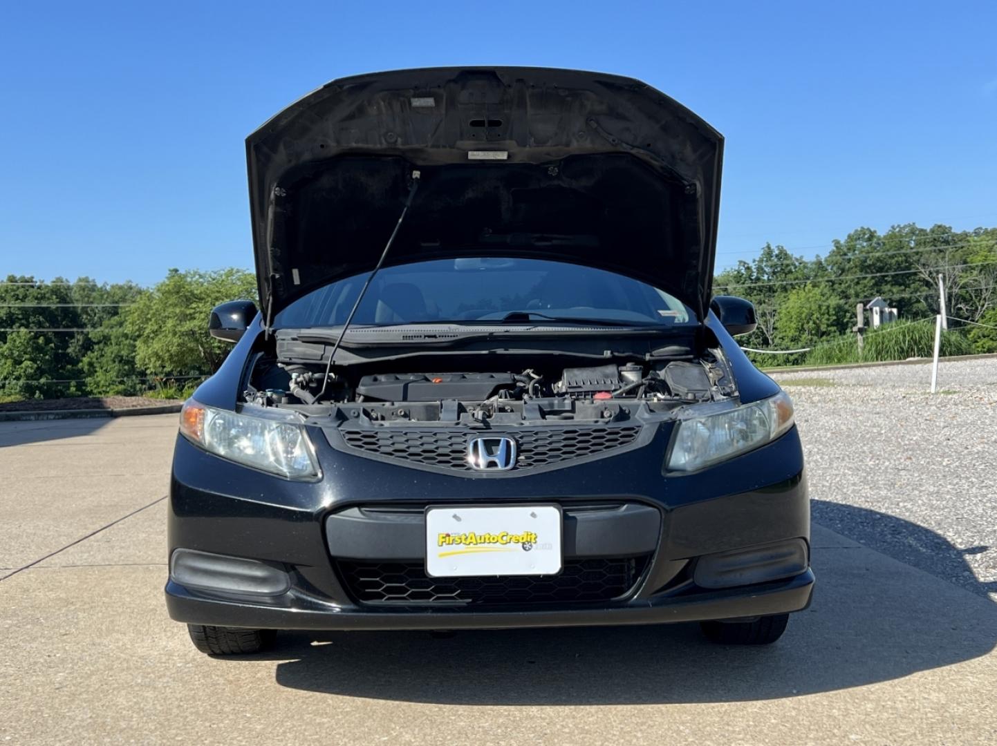 2012 BLACK /Gray Cloth Honda Civic EX (2HGFG3B84CH) with an 1.8L 4 Cyl. engine, Automatic transmission, located at 2990 Old Orchard Rd., Jackson, MO, 63755, 37.354214, -89.612106 - 2012 Honda Civic EX 155xxx miles Front Wheel Drive 1.8L 4 Cyl. Automatic Sunroof Bluetooth Cruise Power Windows/Locks/Mirrors We have financing available and we accept trades! Fill out a credit application on our website or come by today! If you have any questions, give us a call at (573) - Photo#29