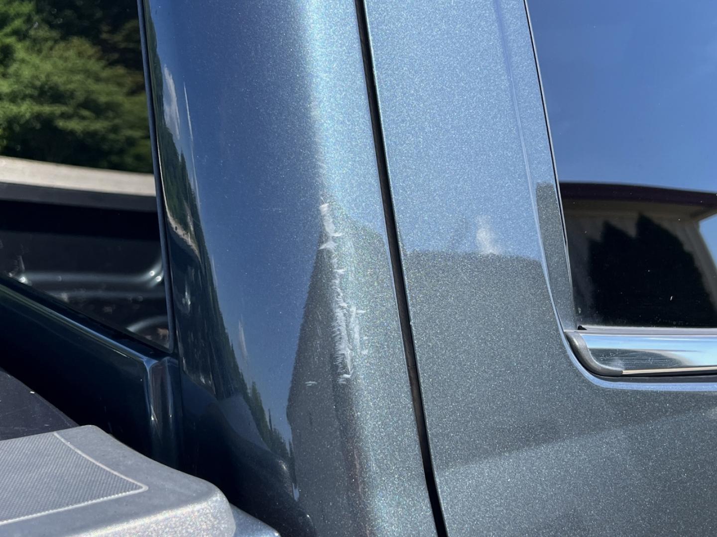 2018 GRAY /Gray Leather Chevrolet Silverado 2500HD LTZ Crew Cab Long Box 4WD (1GC1KWEG7JF) with an 6.0L V8 engine, Automatic transmission, located at 2990 Old Orchard Rd., Jackson, MO, 63755, 37.354214, -89.612106 - 2018 Chevrolet Silverado 2500HD LTZ 222xxx miles 4x4 6.0L V8 Automatic Leather Backup Camera Power/Heated Seats Bluetooth Remote Start Cruise Power Windows/Locks/Mirrors We have financing available and we accept trades! Fill out a credit application on our website or come by today! If y - Photo#40