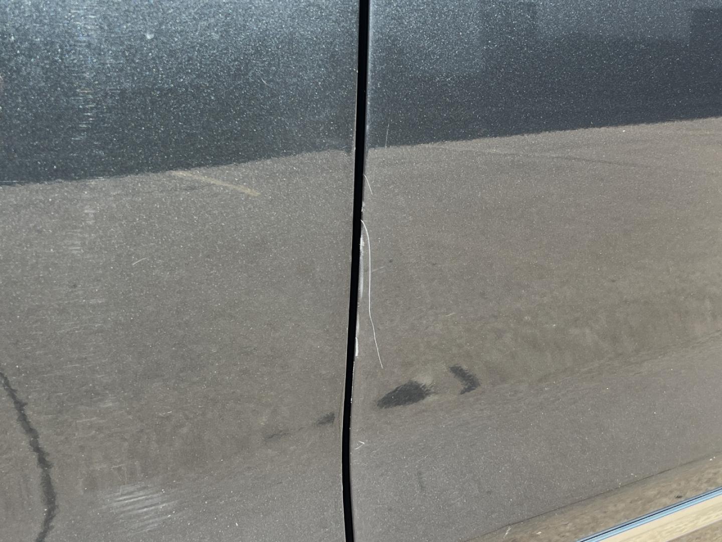 2018 GRAY /Gray Leather Chevrolet Silverado 2500HD LTZ Crew Cab Long Box 4WD (1GC1KWEG7JF) with an 6.0L V8 engine, Automatic transmission, located at 2990 Old Orchard Rd., Jackson, MO, 63755, 37.354214, -89.612106 - 2018 Chevrolet Silverado 2500HD LTZ 222xxx miles 4x4 6.0L V8 Automatic Leather Backup Camera Power/Heated Seats Bluetooth Remote Start Cruise Power Windows/Locks/Mirrors We have financing available and we accept trades! Fill out a credit application on our website or come by today! If y - Photo#44